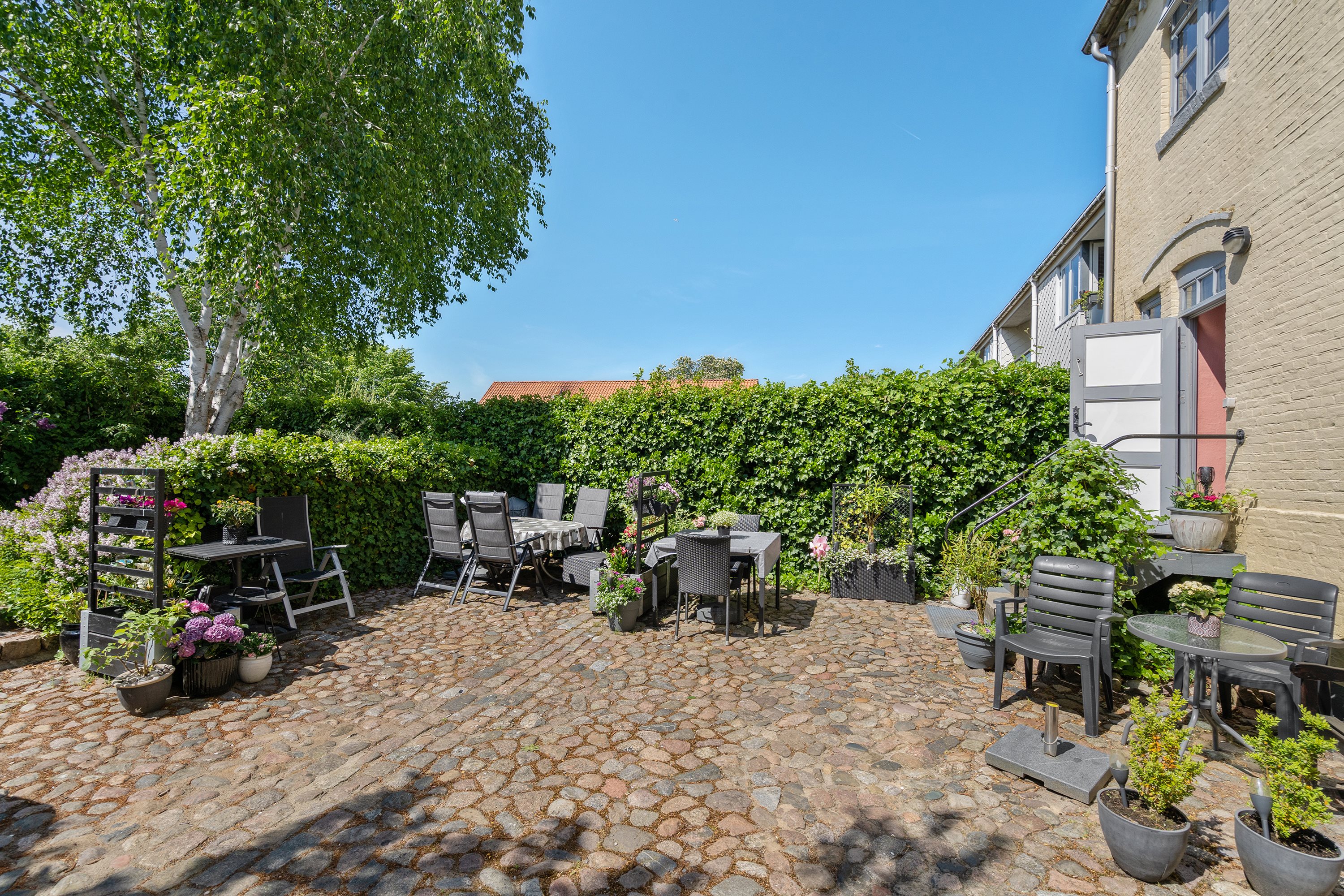 Miniaturebillede 1: baggård. Billede af Naffet 33D, 1. th., 6100 Haderslev