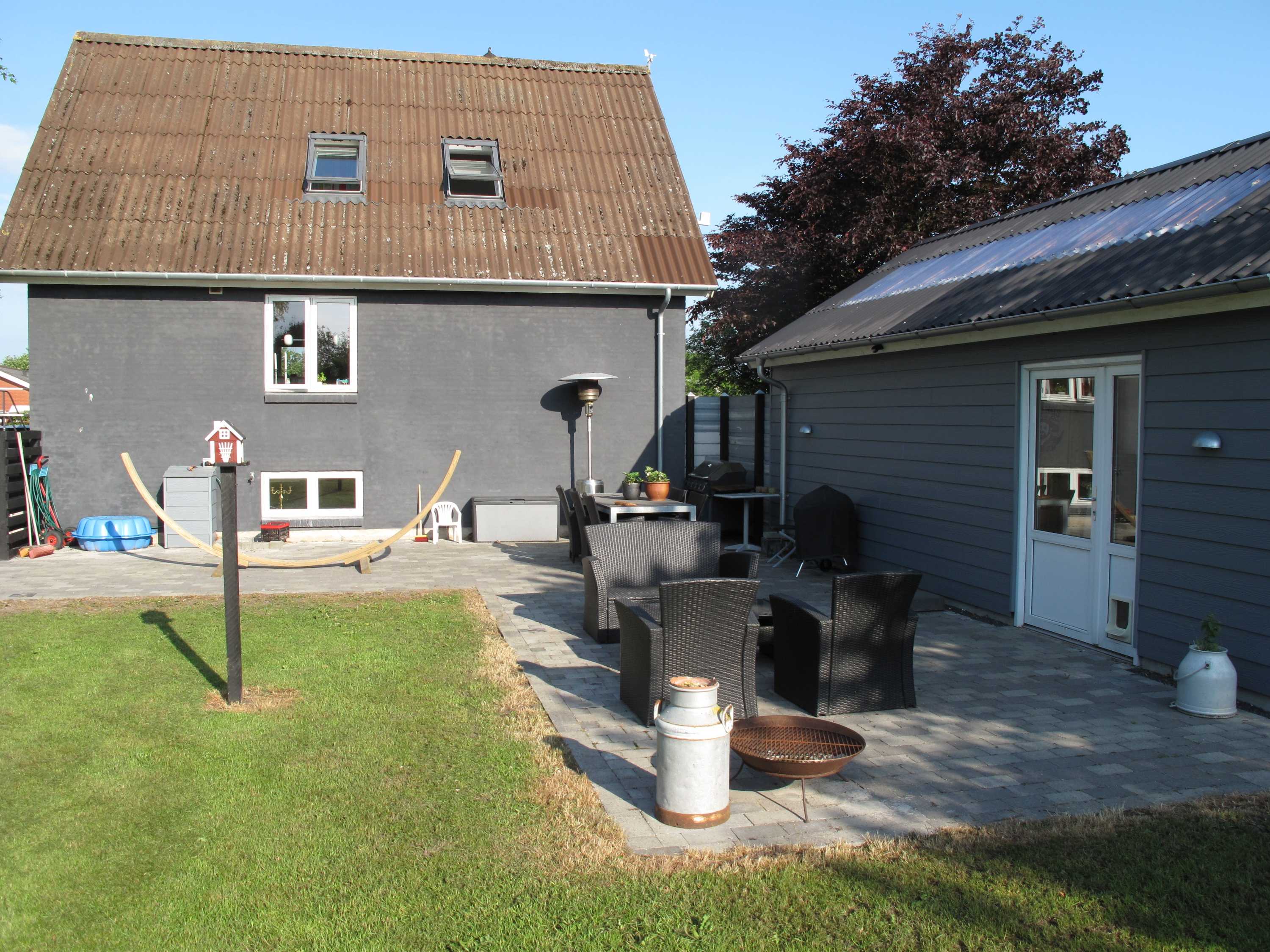 Fremhævet terrasse billede i fuldskærmstilstand. Billede af Lavavej 4, Østerild, 7700 Thisted