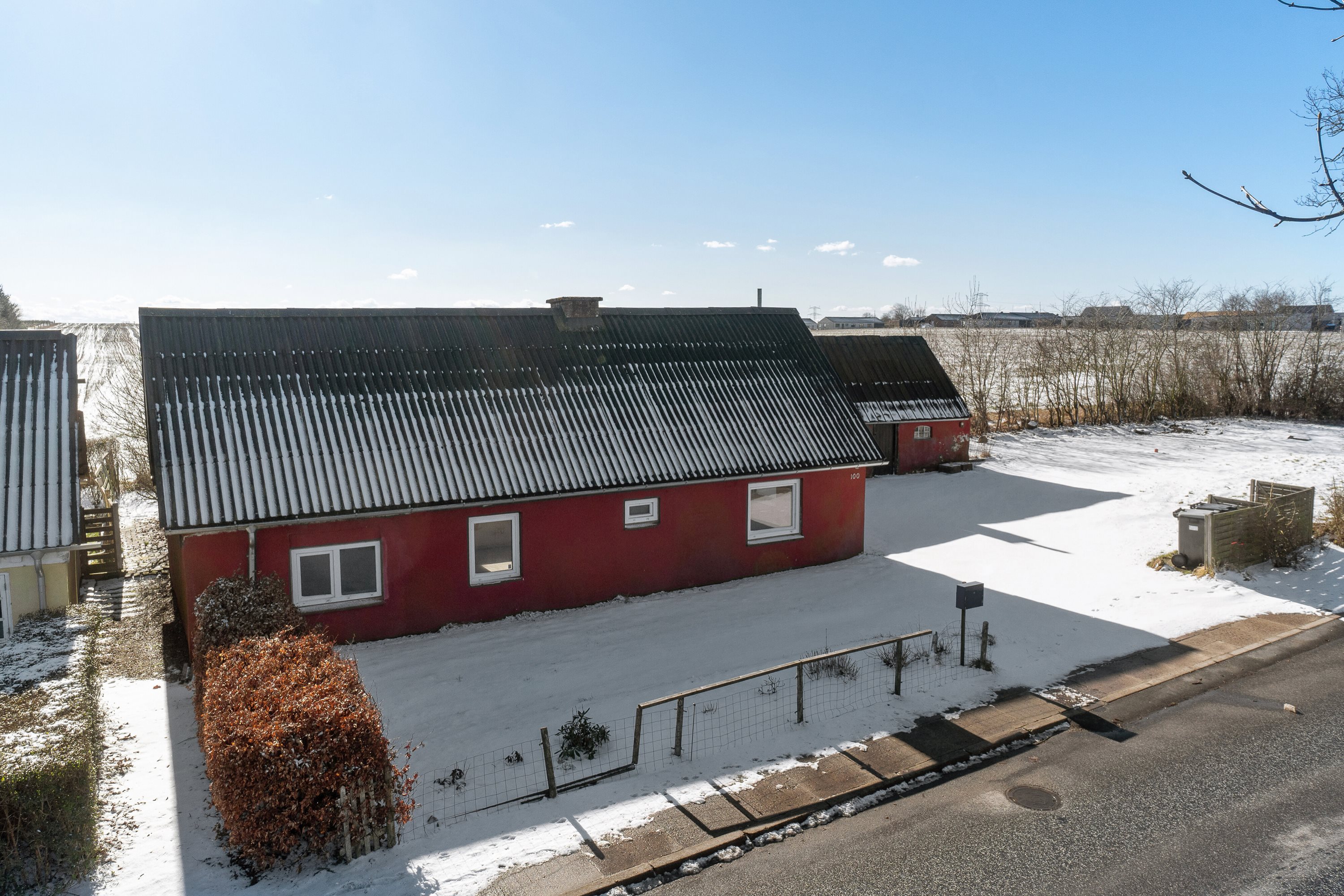 Fremhævet set fra vejen billede i fuldskærmstilstand. Billede af Borup Byvej 100, 8920 Randers NV