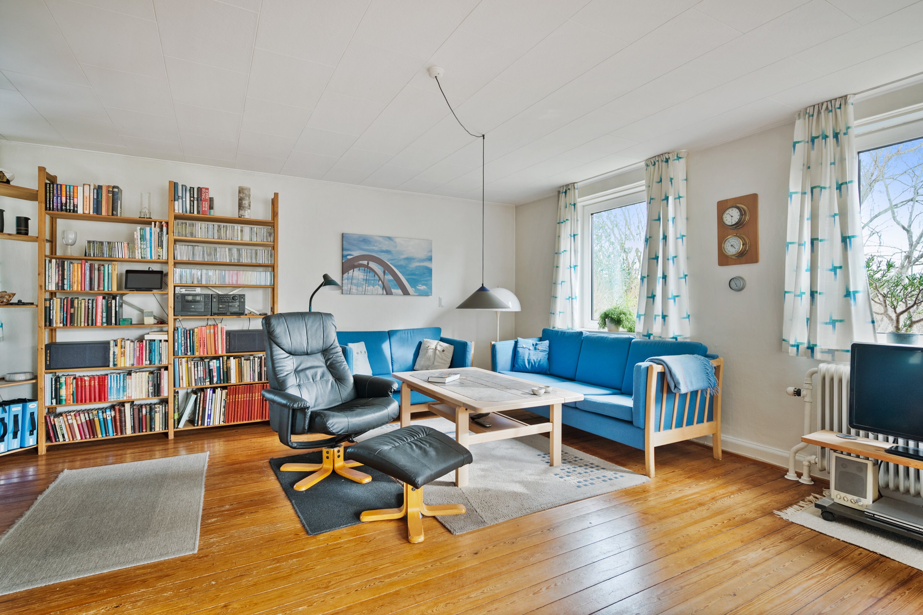 Fremhævet stue billede i fuldskærmstilstand. Billede af Vestergårdsvej 4, Boulstrup, 8300 Odder