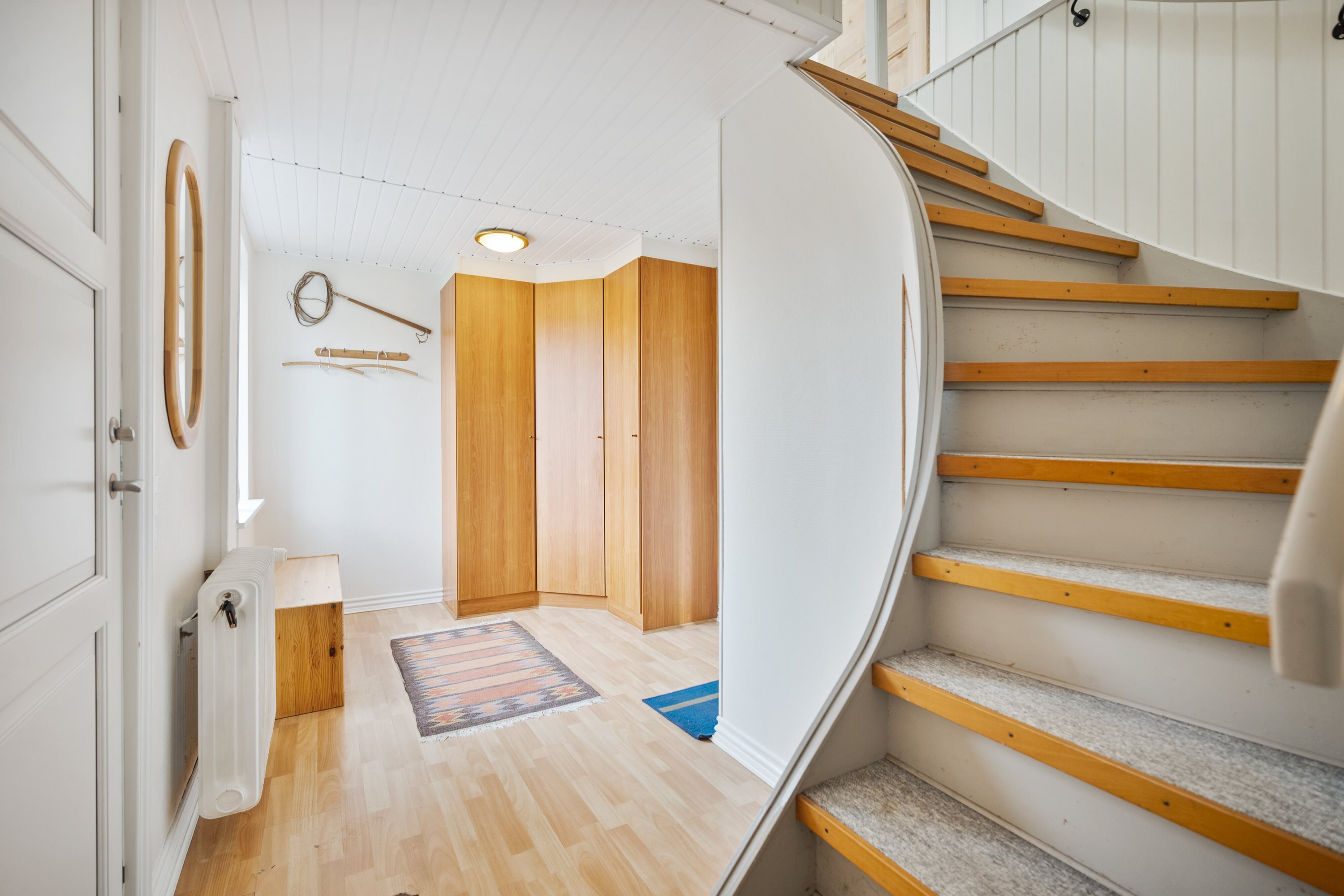 Fremhævet trappe billede i fuldskærmstilstand. Billede af Vestergårdsvej 4, Boulstrup, 8300 Odder