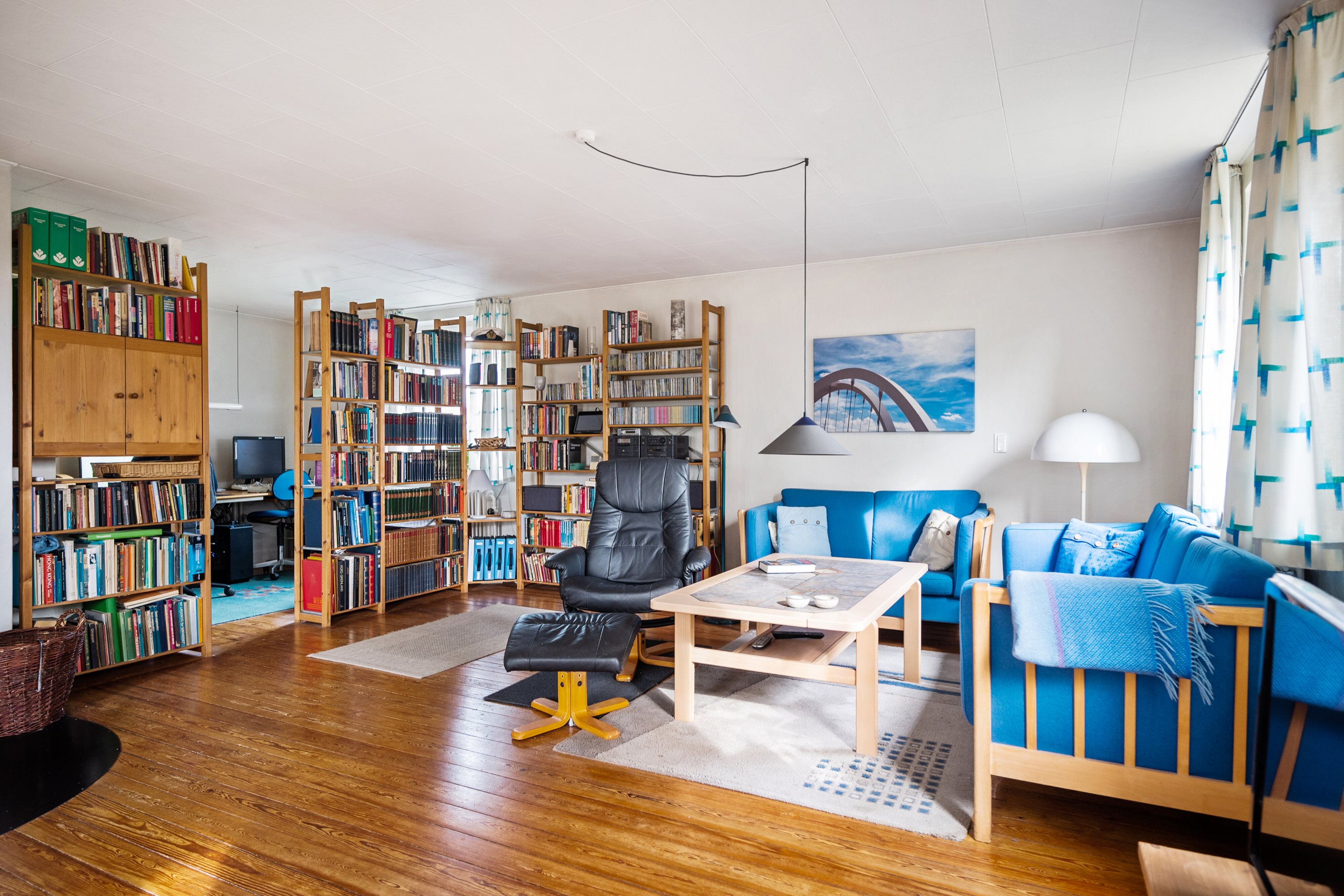 Fremhævet stue billede i fuldskærmstilstand. Billede af Vestergårdsvej 4, Boulstrup, 8300 Odder