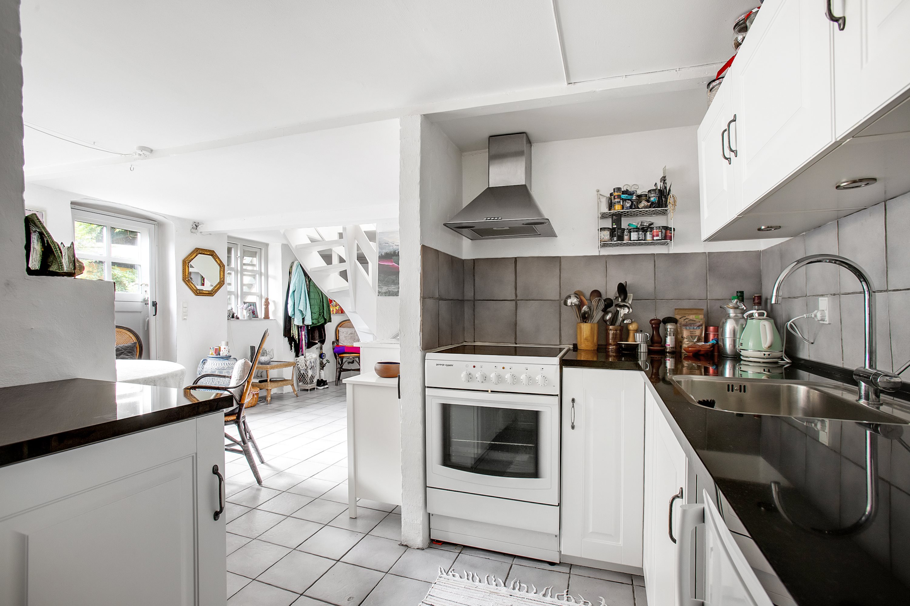 Fremhævet køkken billede i fuldskærmstilstand. Billede af Bodestræde 8, 2791 Dragør