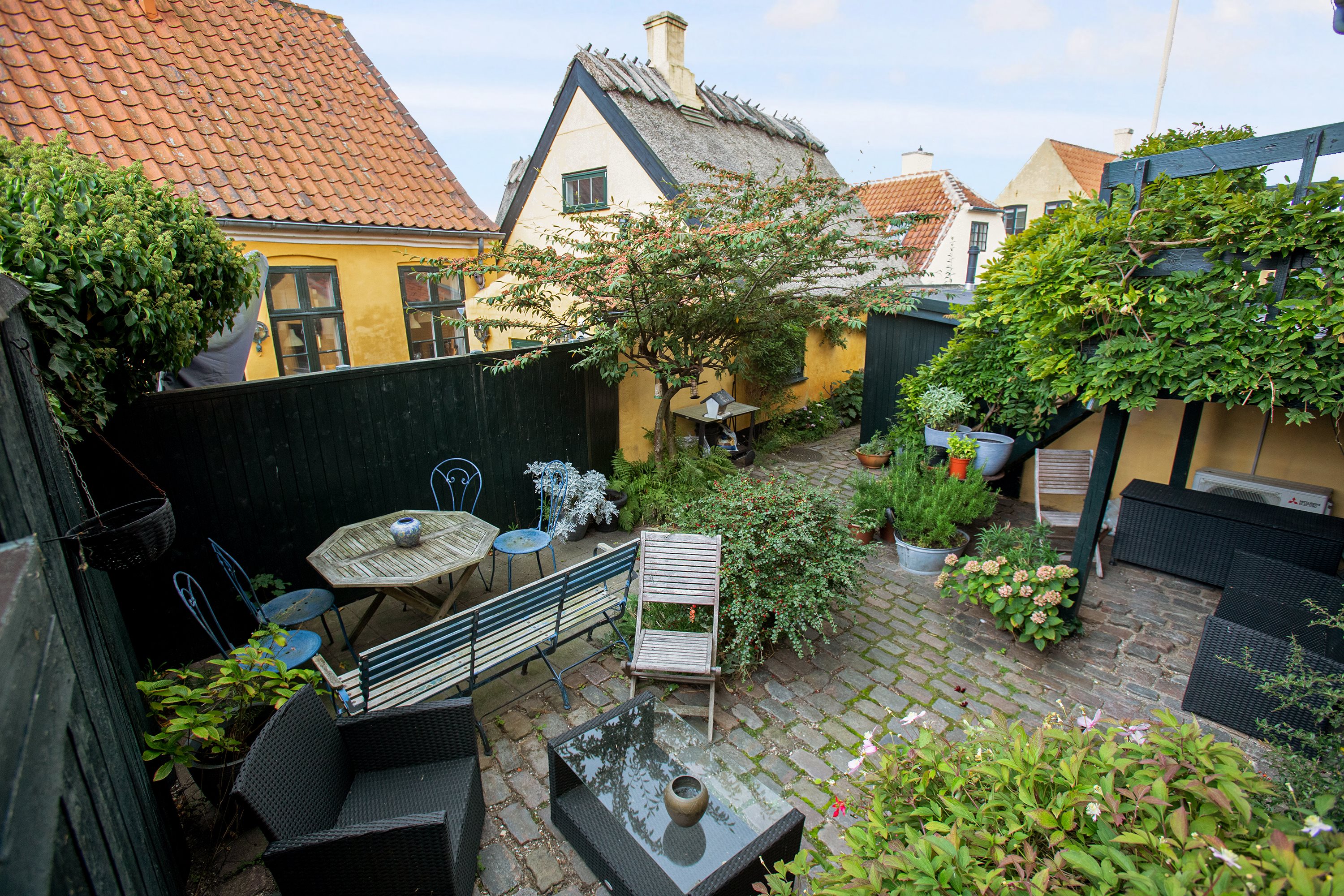 Fremhævet terrasse billede i fuldskærmstilstand. Billede af Bodestræde 8, 2791 Dragør