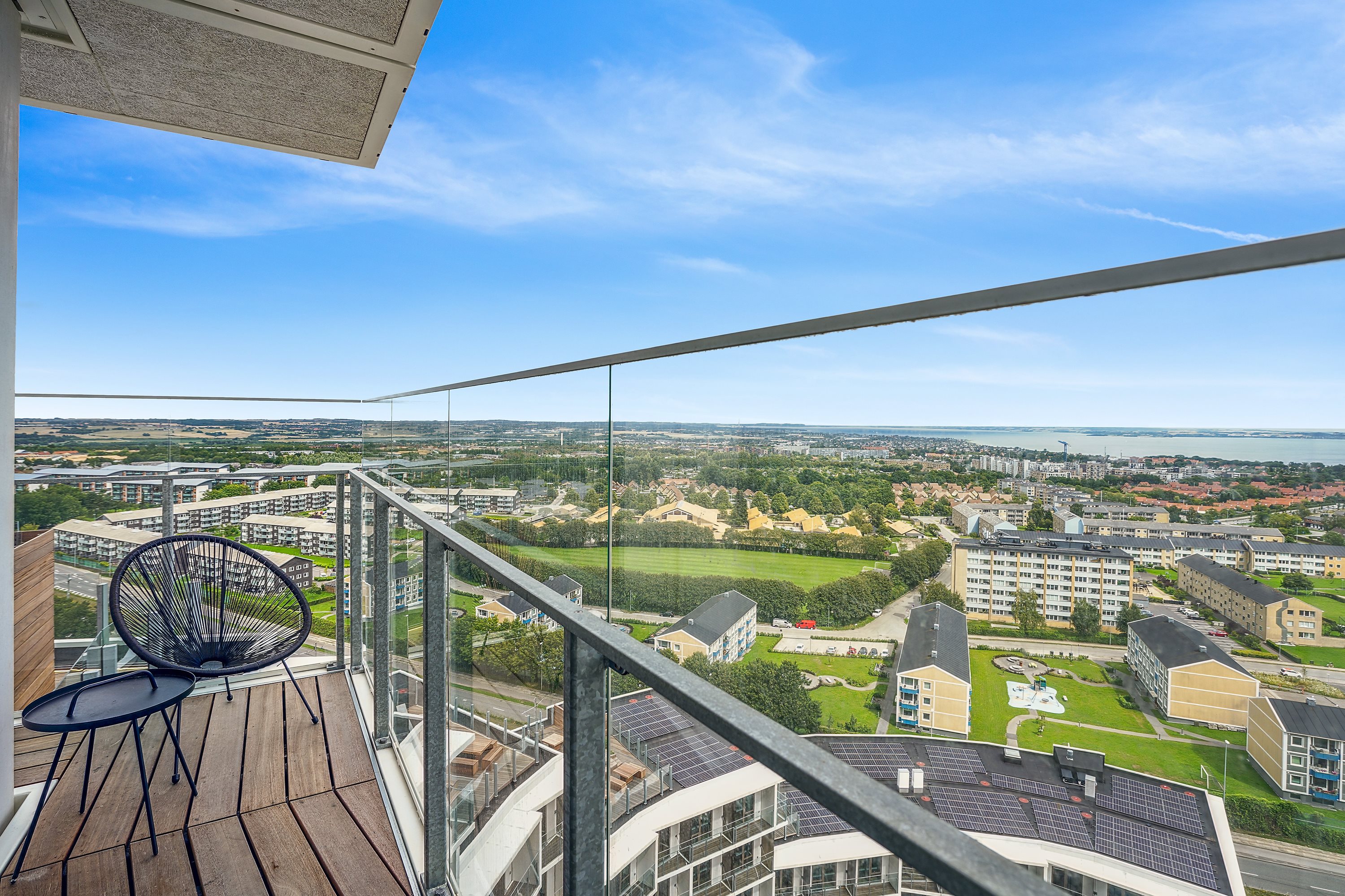 Fremhævet altan billede i fuldskærmstilstand. Billede af Gøteborg Allé 6, 1. 11., 8200 Aarhus N