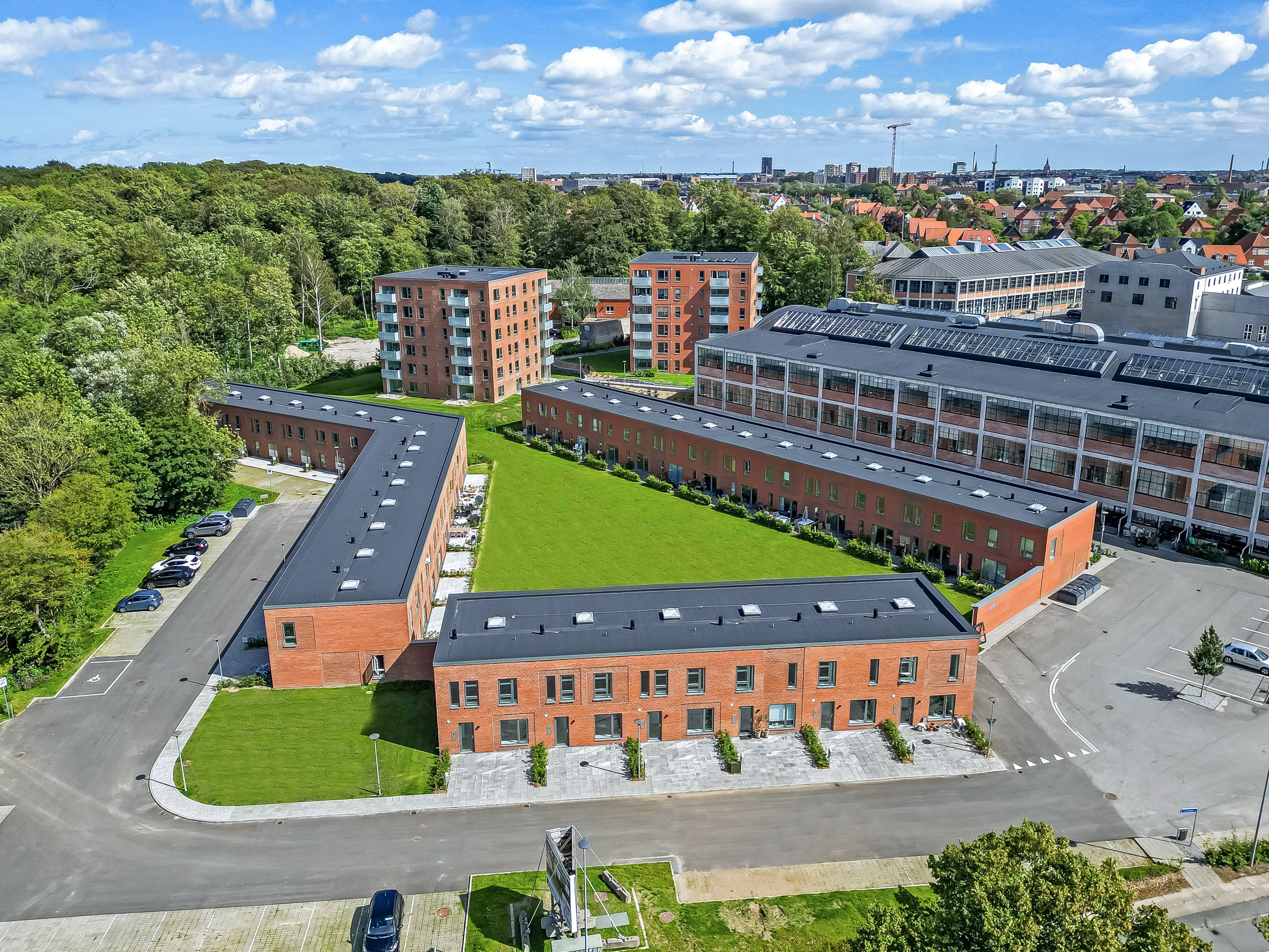 Fremhævet område billede i fuldskærmstilstand. Billede af Fjergangen 9, Tarup, 5000 Odense C