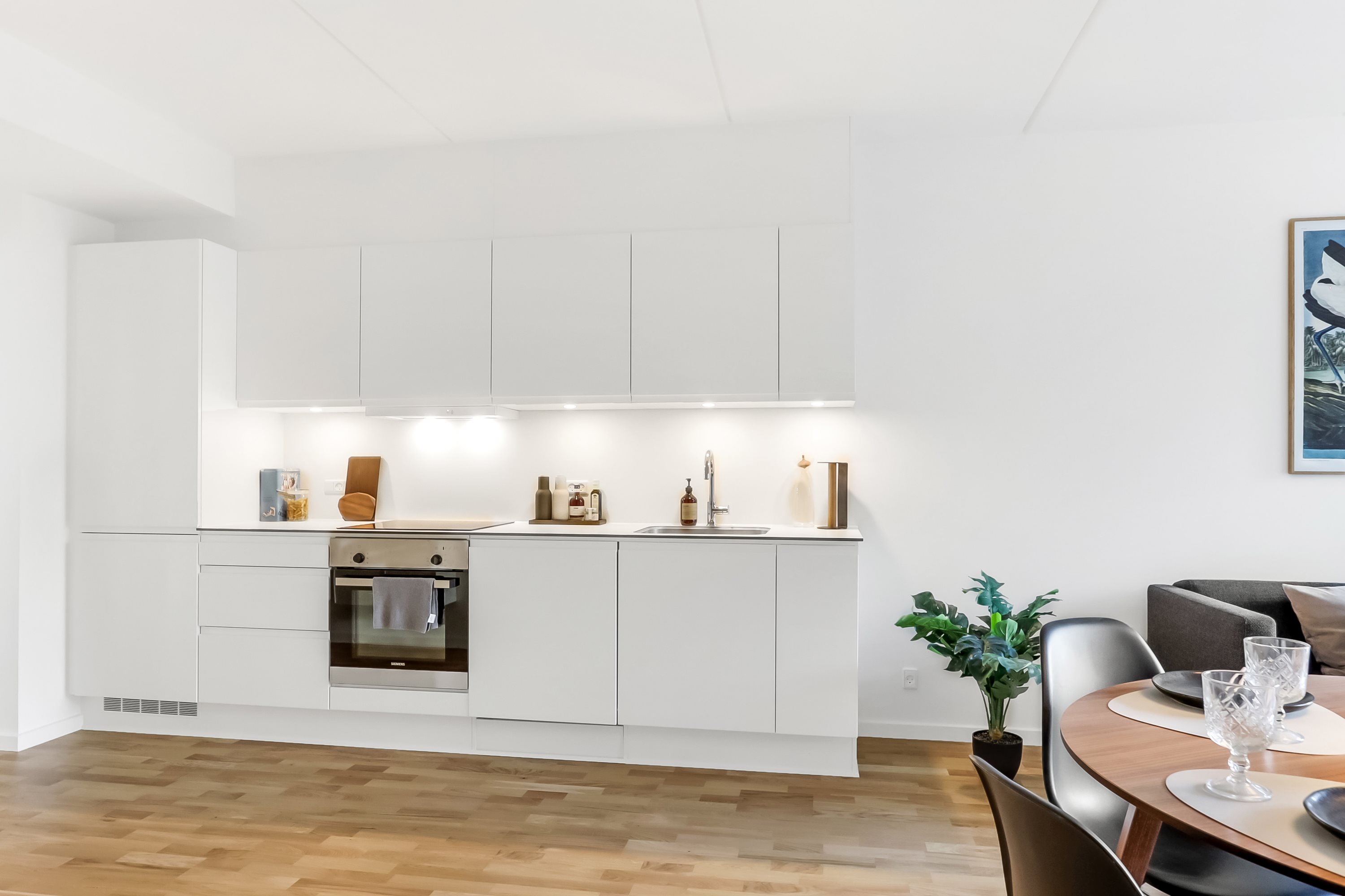 Fremhævet køkken billede i fuldskærmstilstand. Billede af Skibsbyggerstræde 14, 2. th., 5000 Odense C