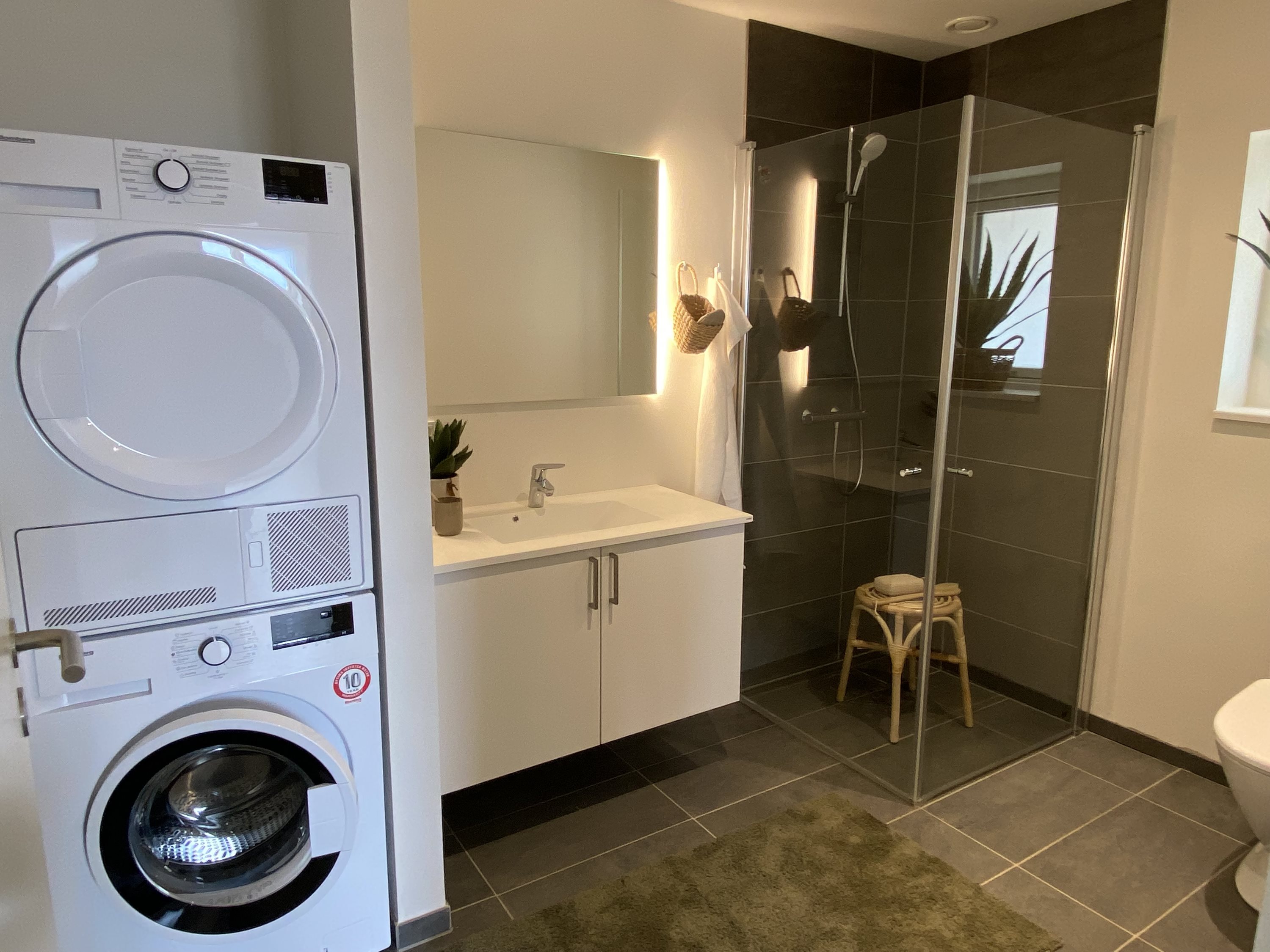 Fremhævet andet billede i fuldskærmstilstand. Billede af Syrenvej 5, Salten, 8653 Them