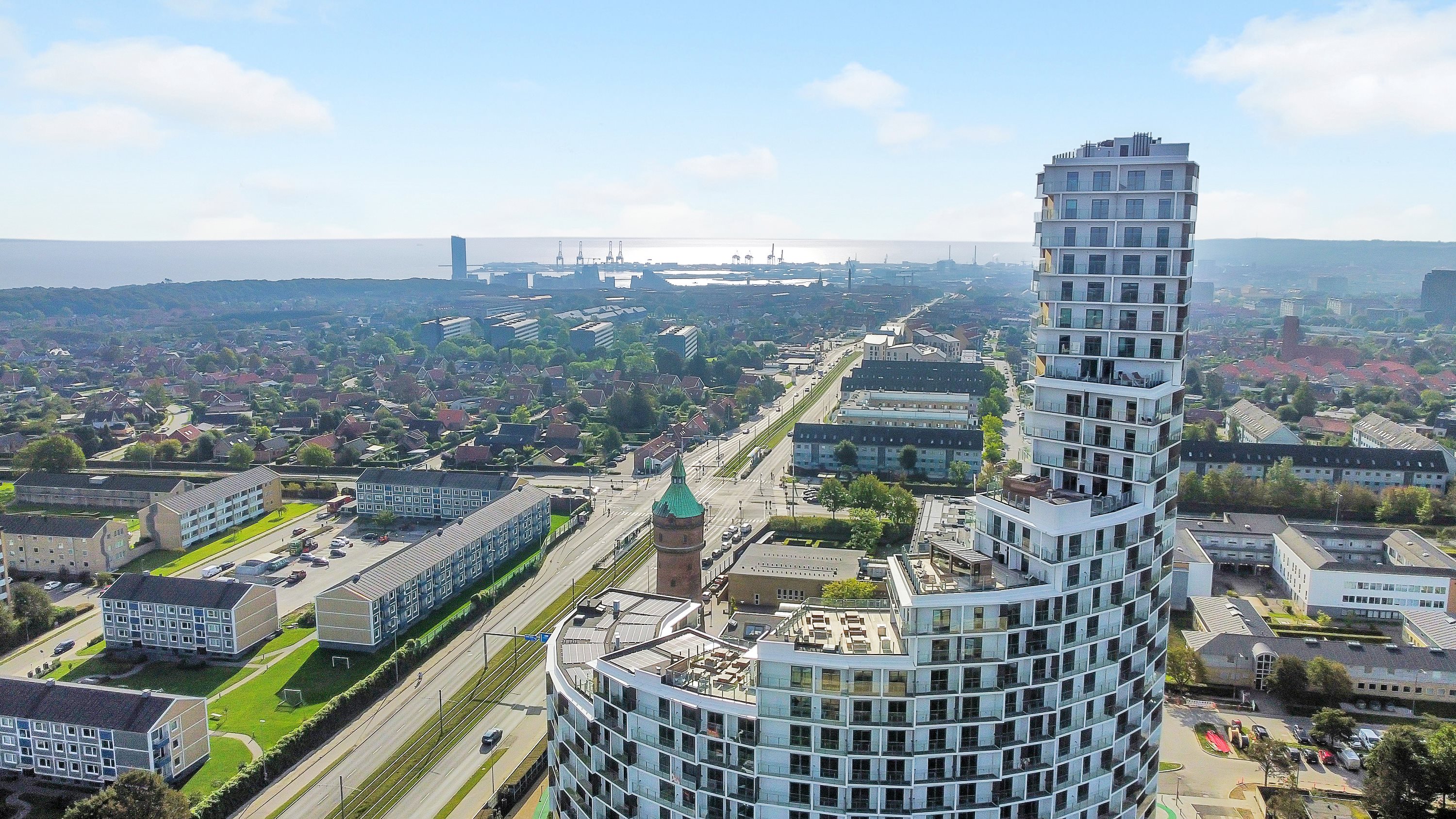 Fremhævet andet billede i fuldskærmstilstand. Billede af Gøteborg Allé 6, 1. 8., 8200 Aarhus N