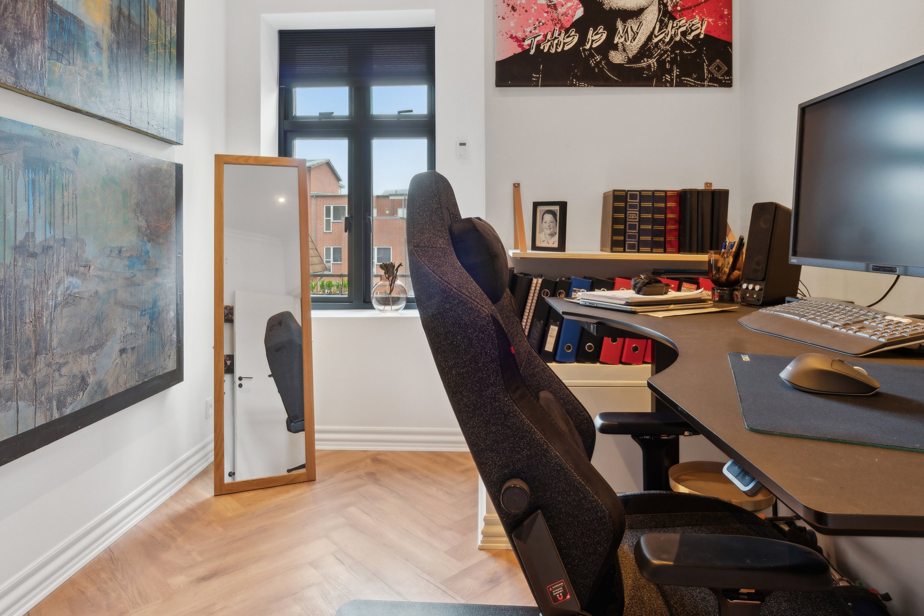 Fremhævet indendørs billede i fuldskærmstilstand. Billede af Søndergade 23, 2. th., 8600 Silkeborg