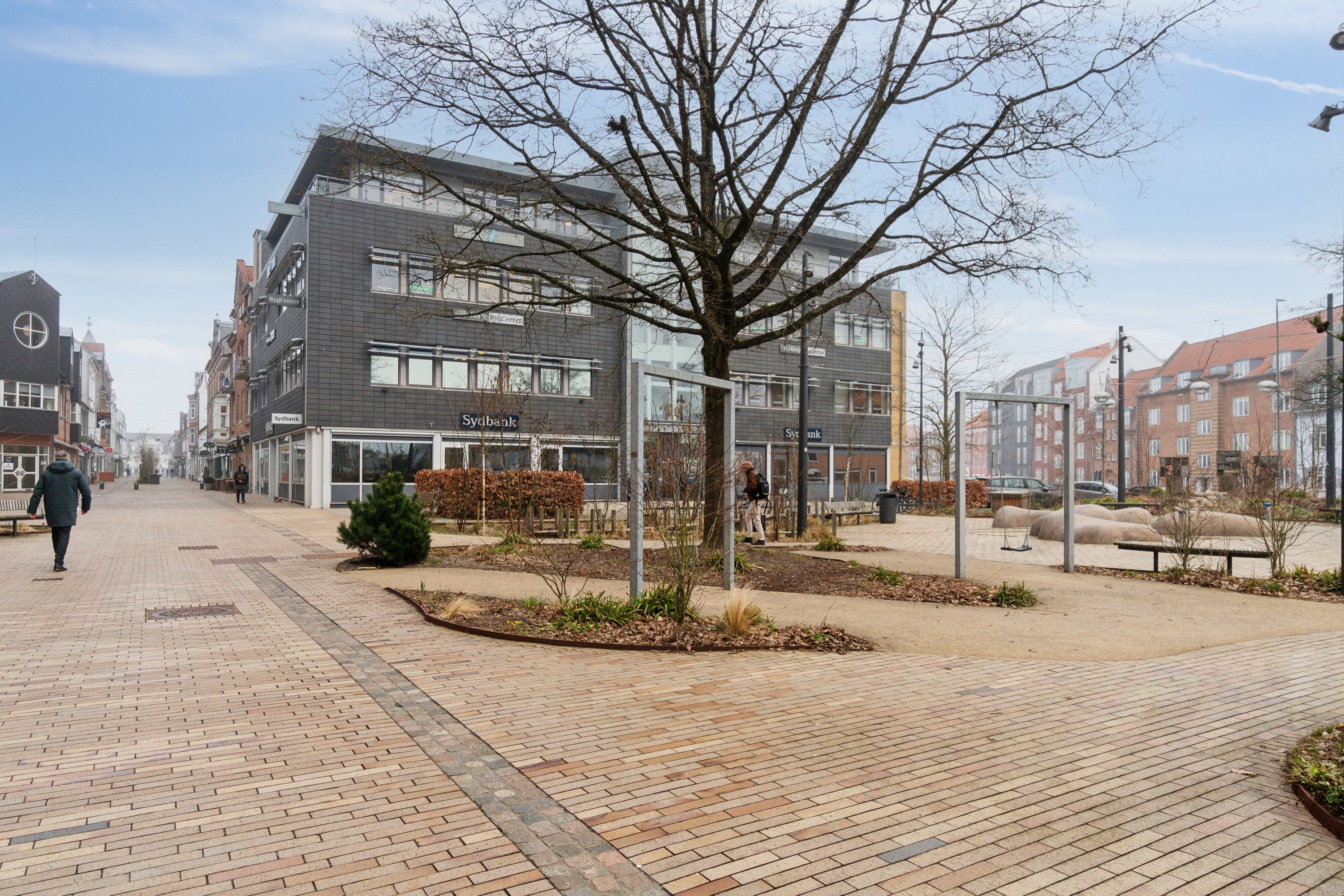 Fremhævet udendørs billede i fuldskærmstilstand. Billede af Søndergade 23, 2. th., 8600 Silkeborg