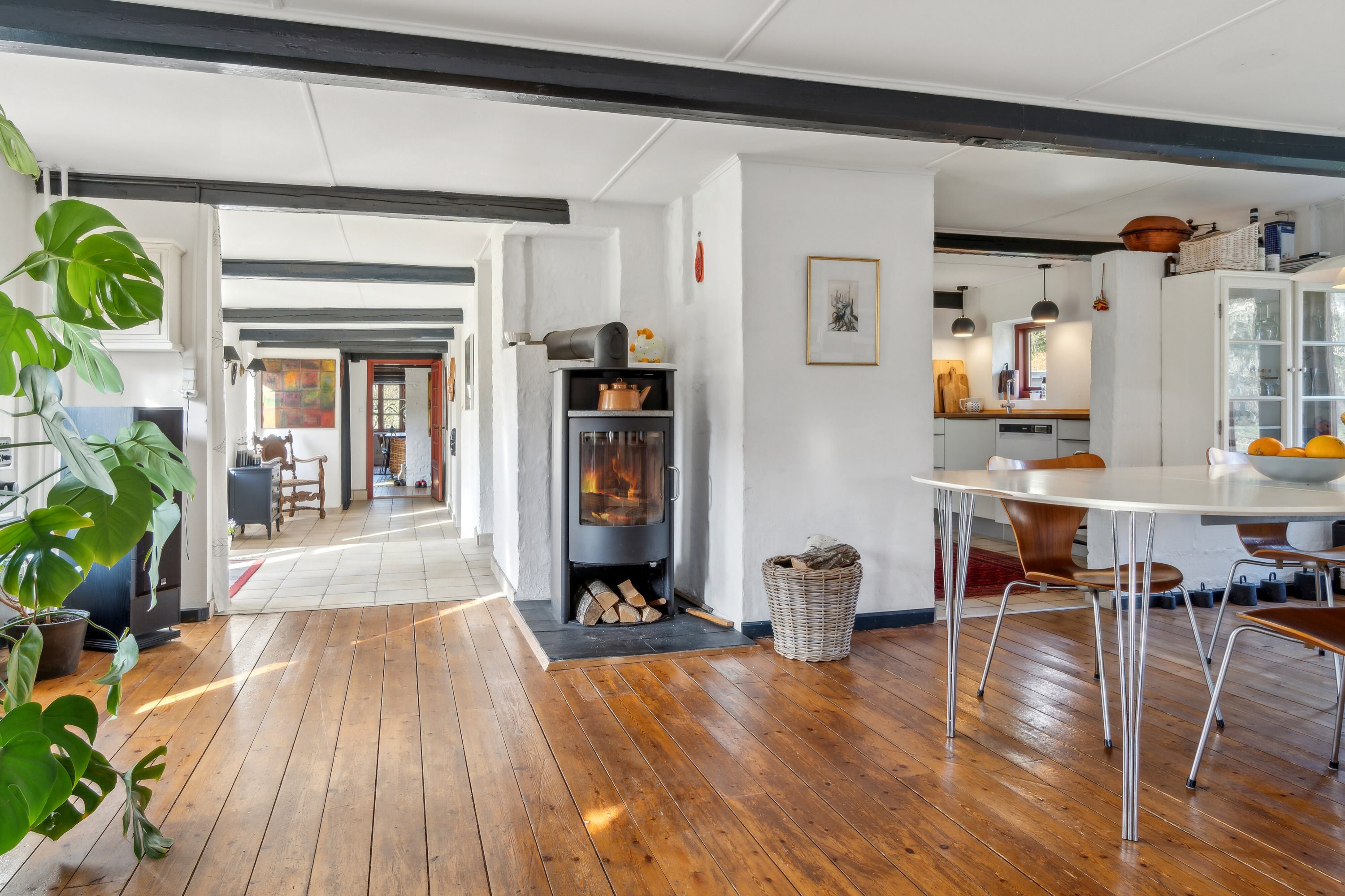 Fremhævet spisestue billede i fuldskærmstilstand. Billede af Stormgårdsvej 13, Skuldelev, 4050 Skibby