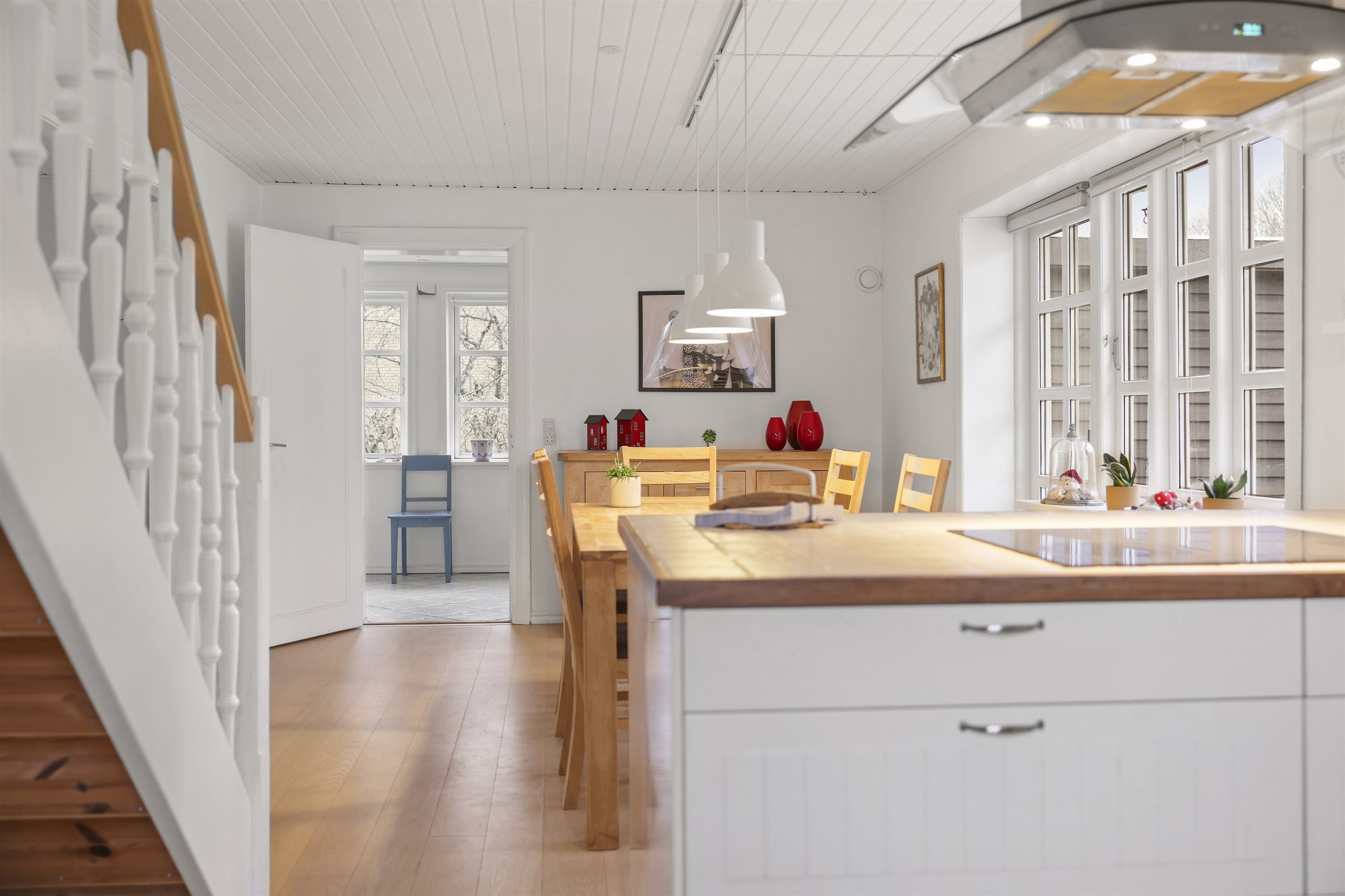 Fremhævet køkken billede i fuldskærmstilstand. Billede af Åhavevej 24, Voerså, 9300 Sæby