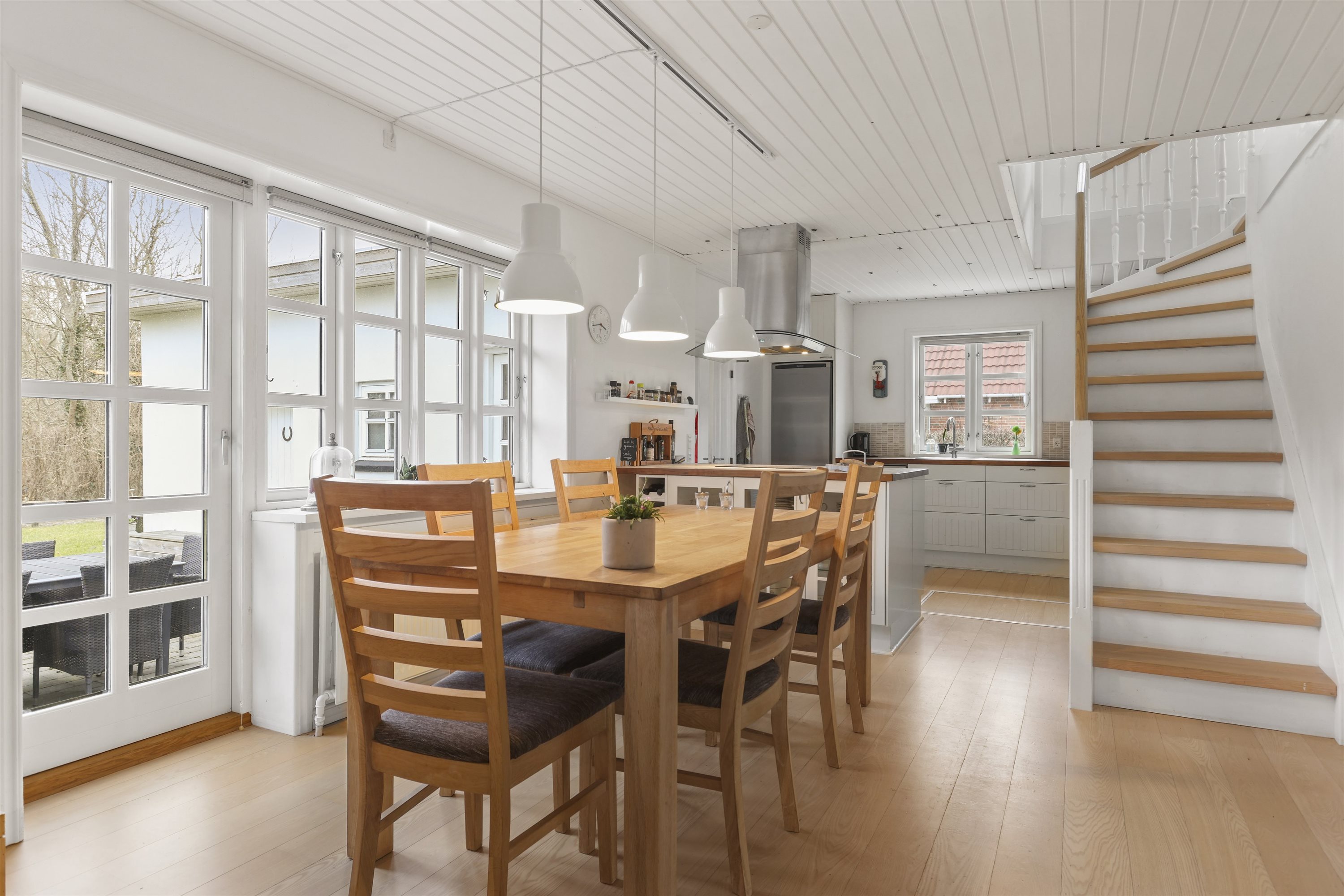 Fremhævet køkken billede i fuldskærmstilstand. Billede af Åhavevej 24, Voerså, 9300 Sæby