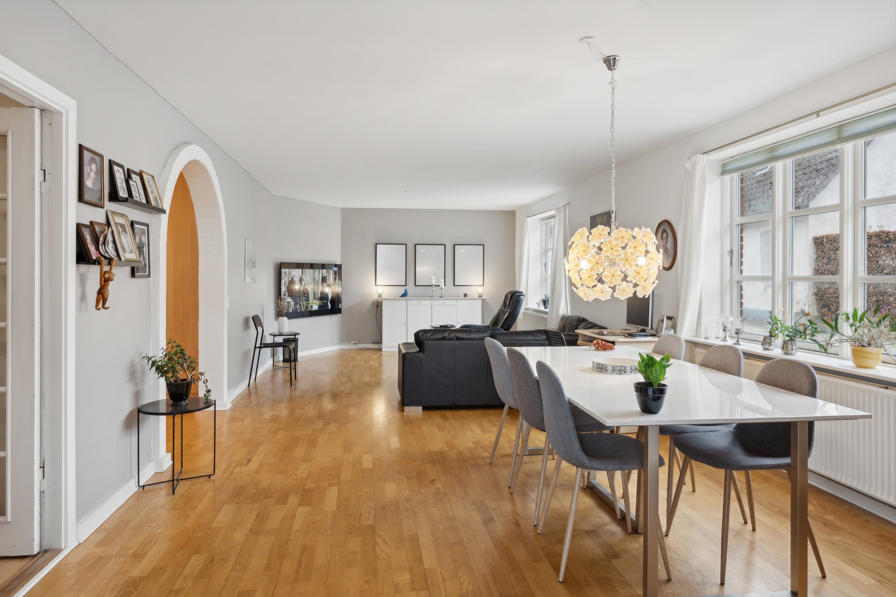 Fremhævet spisestue billede i fuldskærmstilstand. Billede af Ørevadbrovej 65, 8632 Lemming