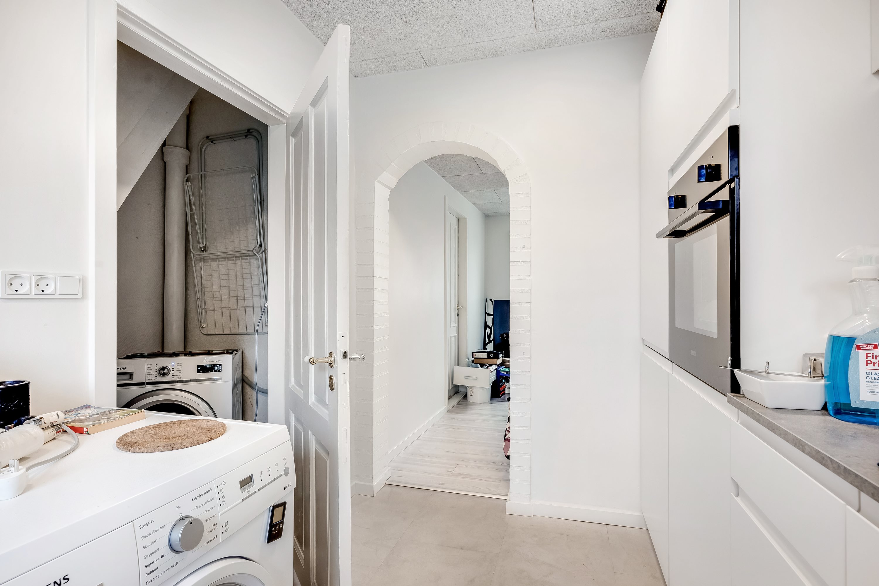 Fremhævet køkken billede i fuldskærmstilstand. Billede af Brogade 19, 7660 Bækmarksbro