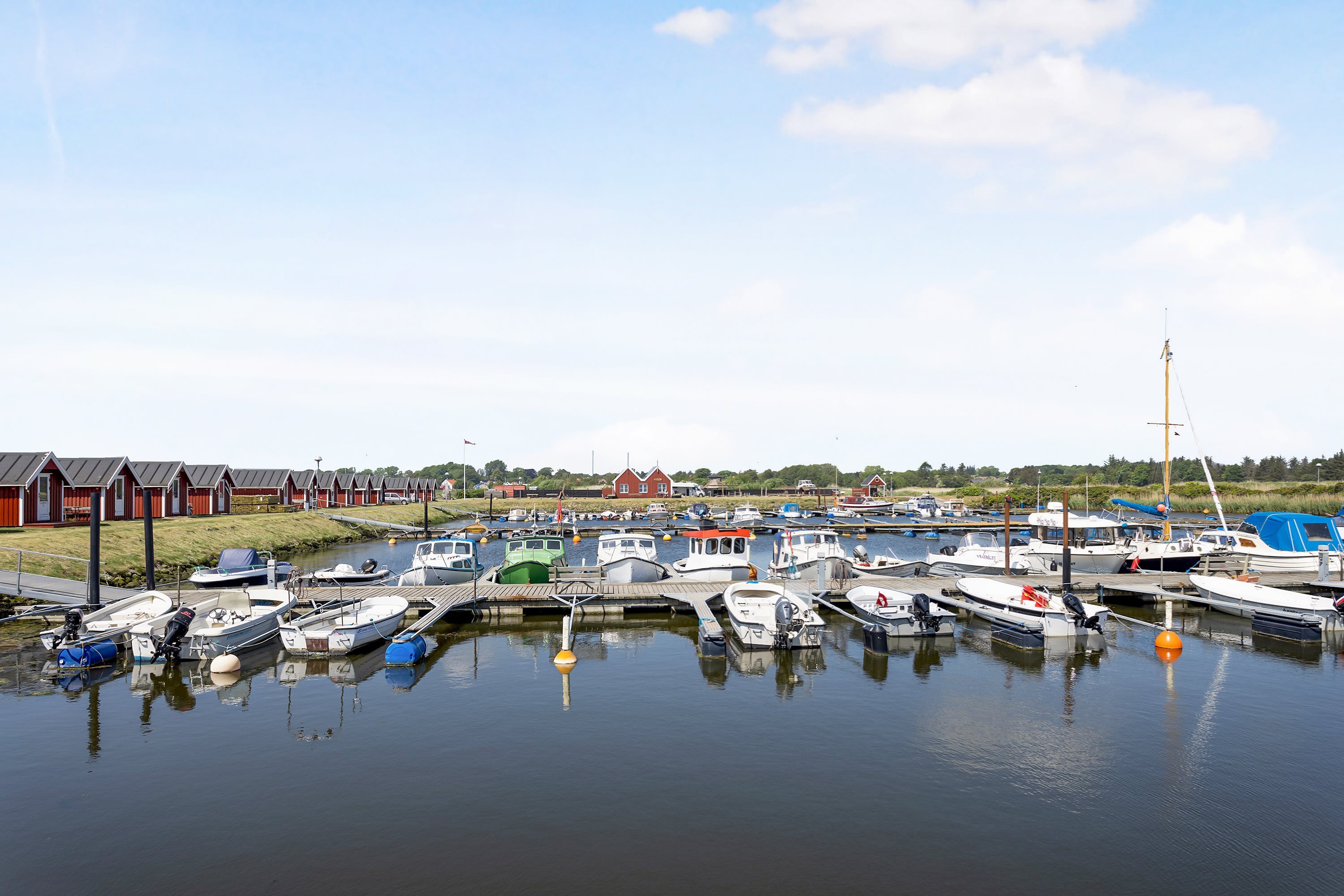 Fremhævet omgivelser billede i fuldskærmstilstand. Billede af Åhavevej 24, Voerså, 9300 Sæby