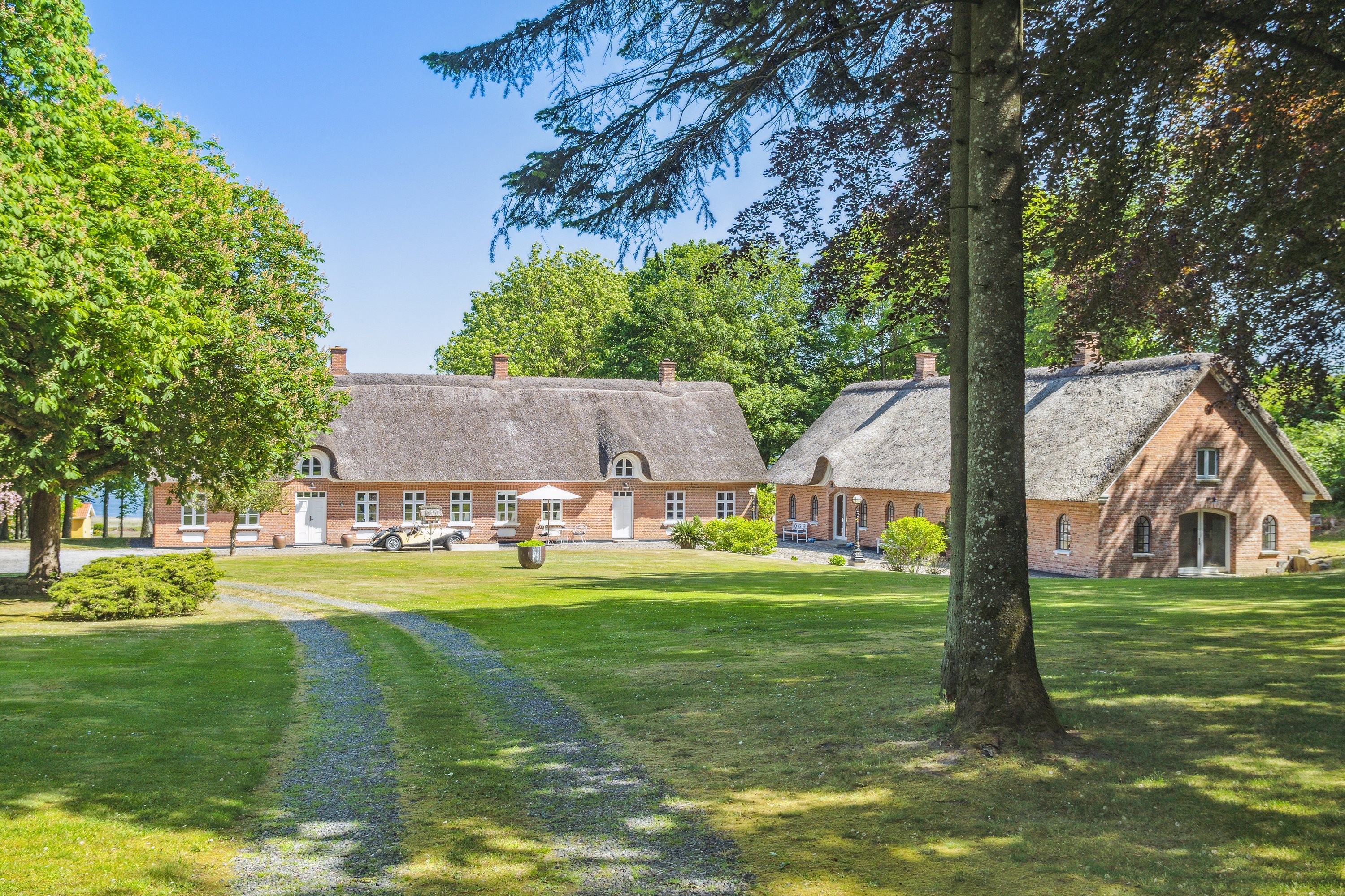 Fremhævet  billede i fuldskærmstilstand. Billede af Fjordvej 2, Knudby, 8831 Løgstrup