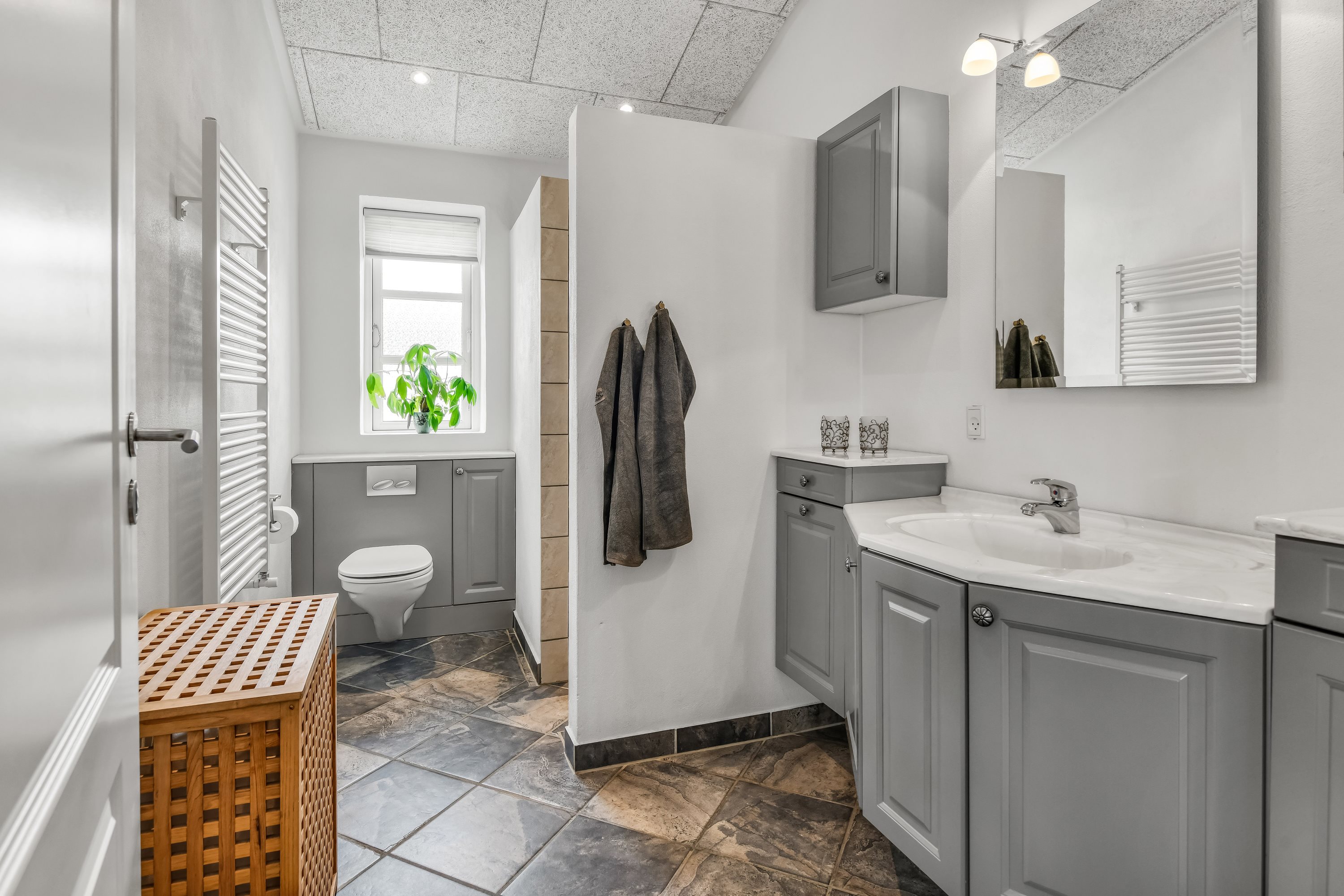 Fremhævet badeværelse, nr. 86 billede i fuldskærmstilstand. Billede af Morsbølvej 84, Morsbøl, 7200 Grindsted