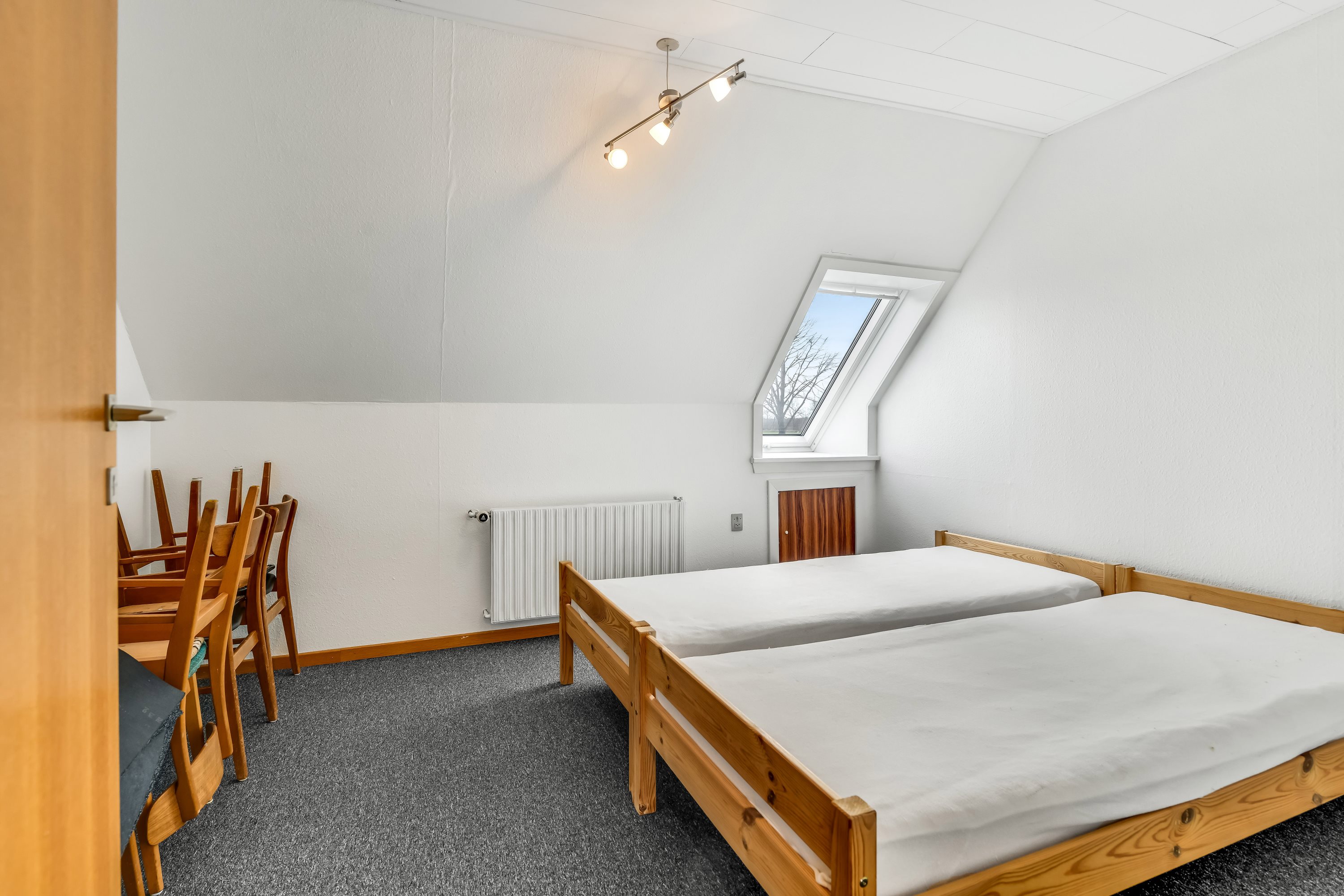 Fremhævet værelse ovenpå, nr. 84 billede i fuldskærmstilstand. Billede af Morsbølvej 84, Morsbøl, 7200 Grindsted