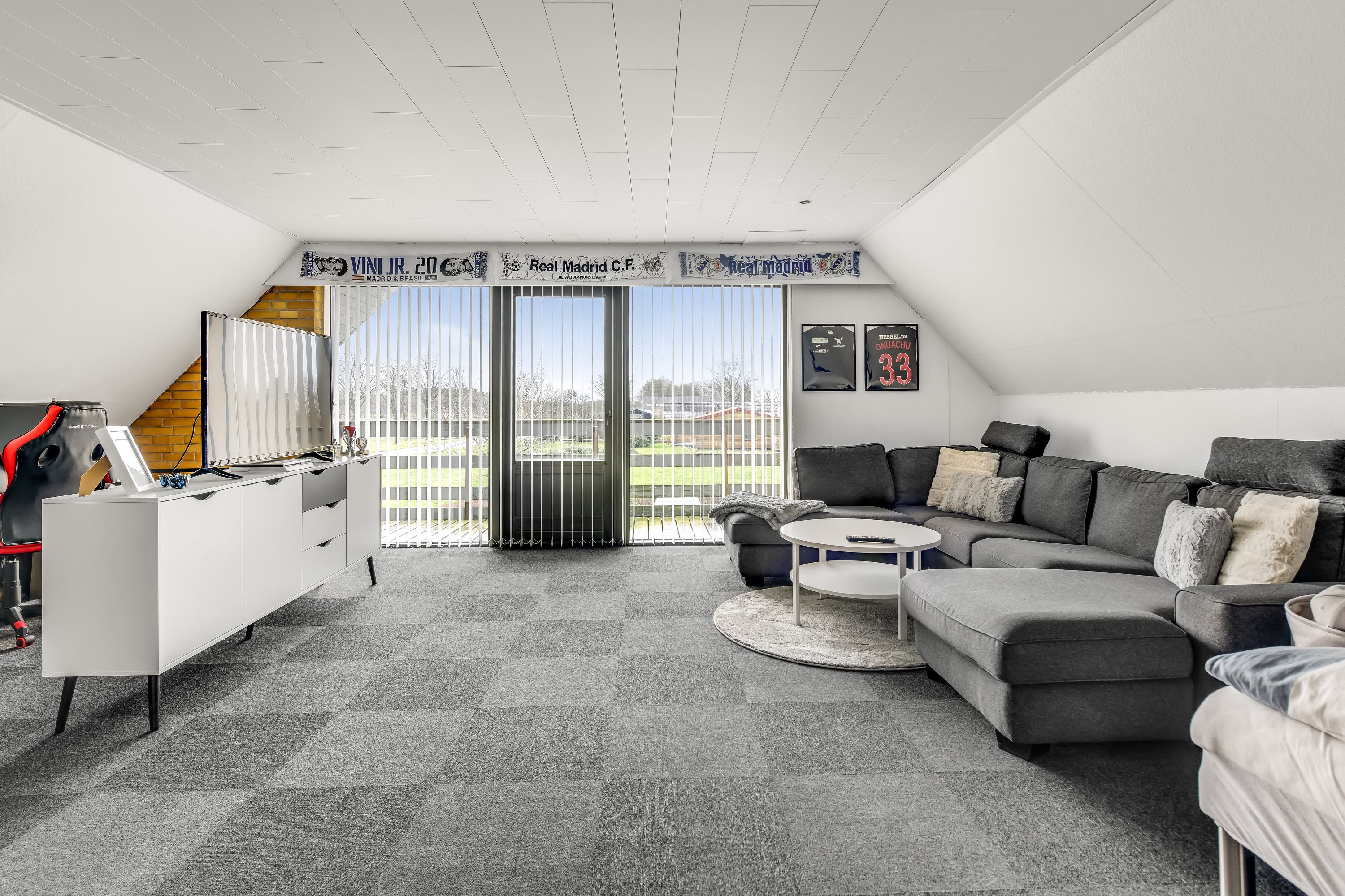 Fremhævet værelse ovenpå, nr. 84 billede i fuldskærmstilstand. Billede af Morsbølvej 84, Morsbøl, 7200 Grindsted