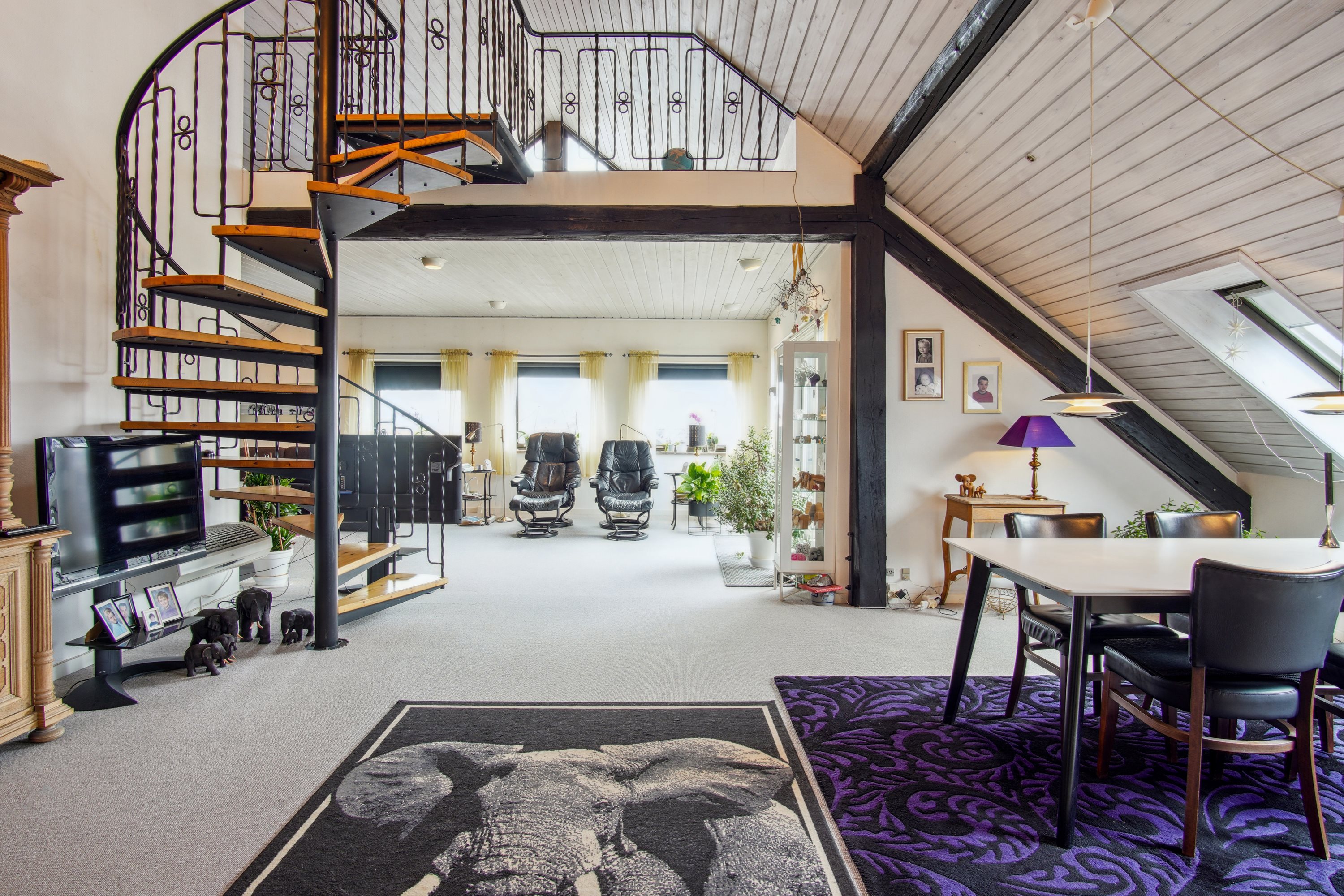 Fremhævet  billede i fuldskærmstilstand. Billede af Roskildevej 333, 4390 Vipperød