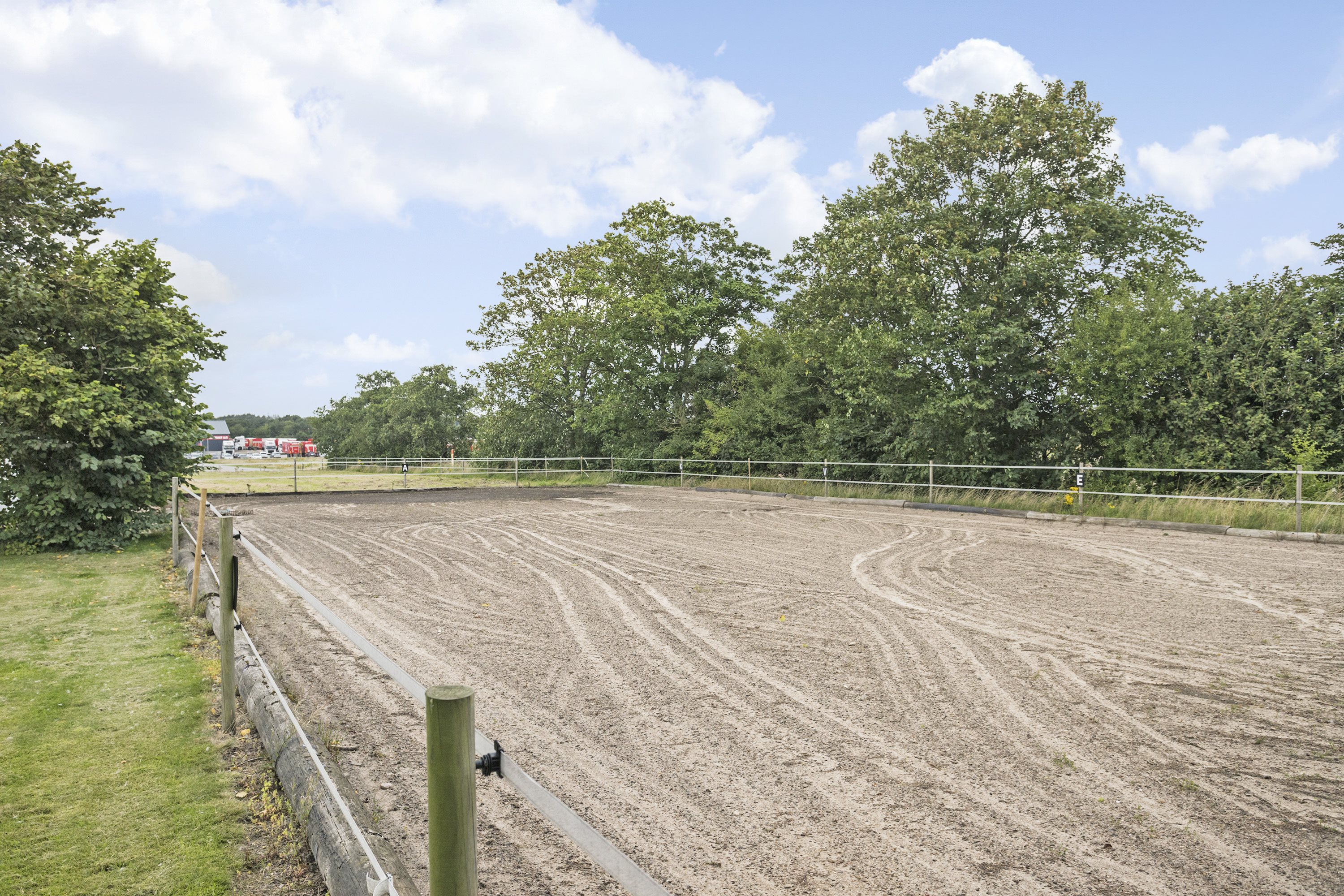 Fremhævet område billede i fuldskærmstilstand. Billede af Esbjergvej 26, 6600 Vejen