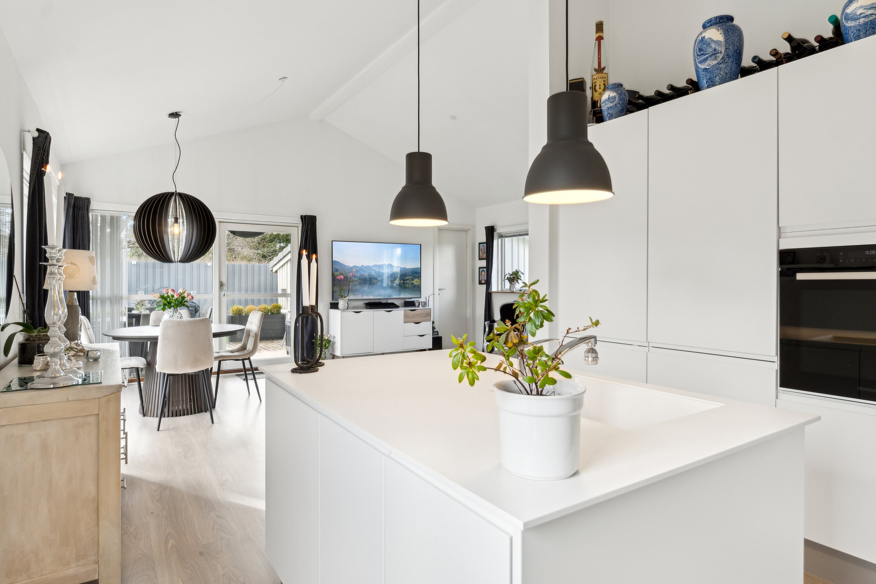 Fremhævet køkken billede i fuldskærmstilstand. Billede af Yasmin-Rose Stien 33, Ejby, 2600 Glostrup