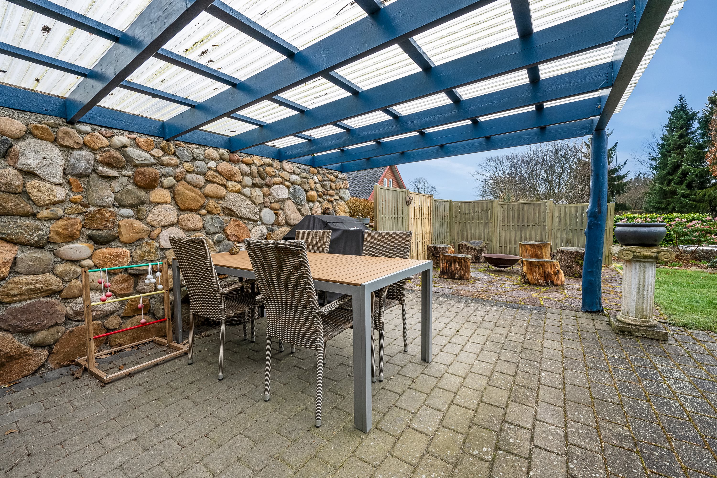 Fremhævet terrasse billede i fuldskærmstilstand. Billede af Herningvej 31, Barde, 6920 Videbæk