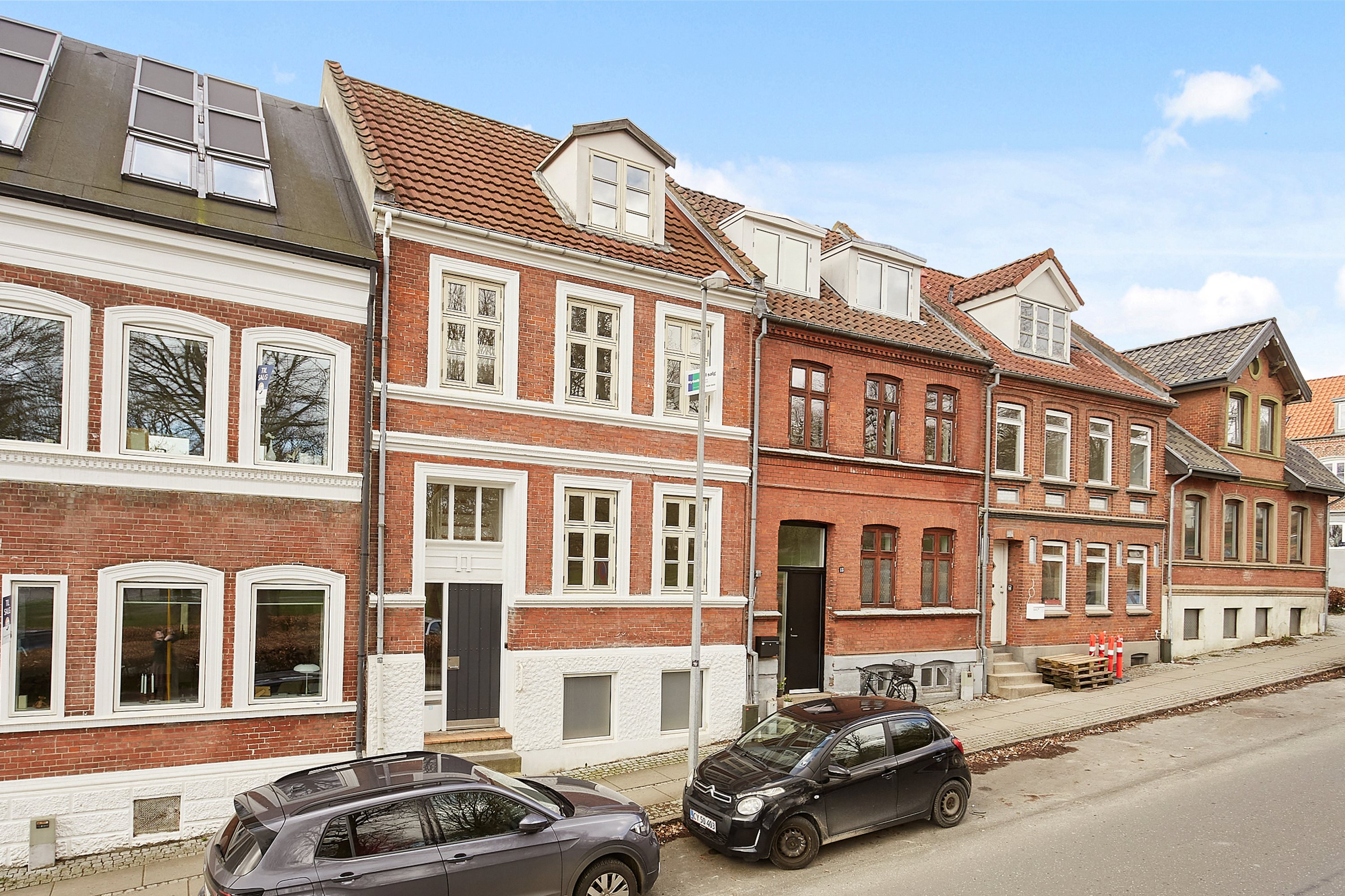 Fremhævet  billede i fuldskærmstilstand. Billede af Carolinelundsvej 11, 8700 Horsens