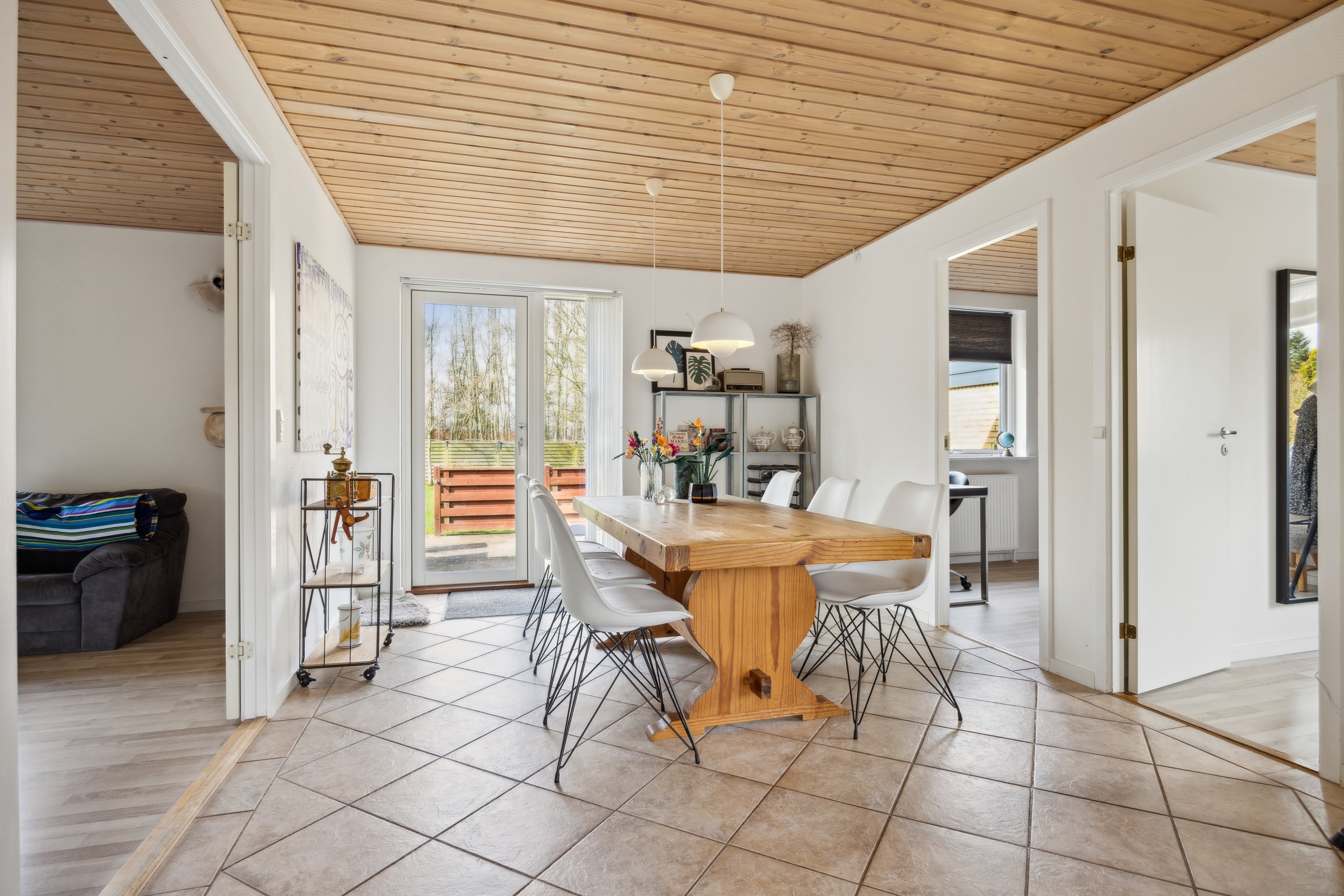 Fremhævet alrum billede i fuldskærmstilstand. Billede af Nøddevej 39, Stae, 9310 Vodskov