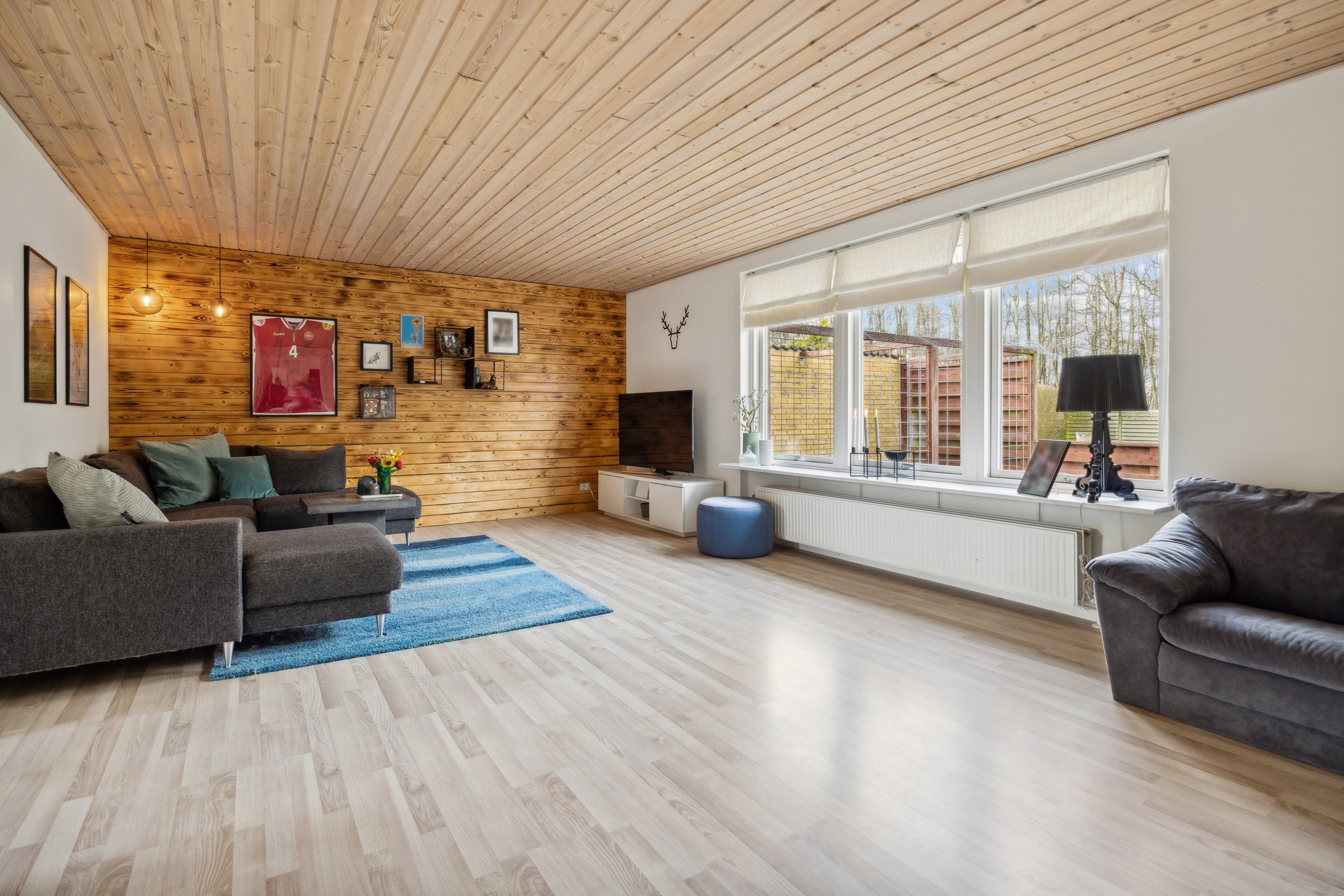 Fremhævet stue billede i fuldskærmstilstand. Billede af Nøddevej 39, Stae, 9310 Vodskov