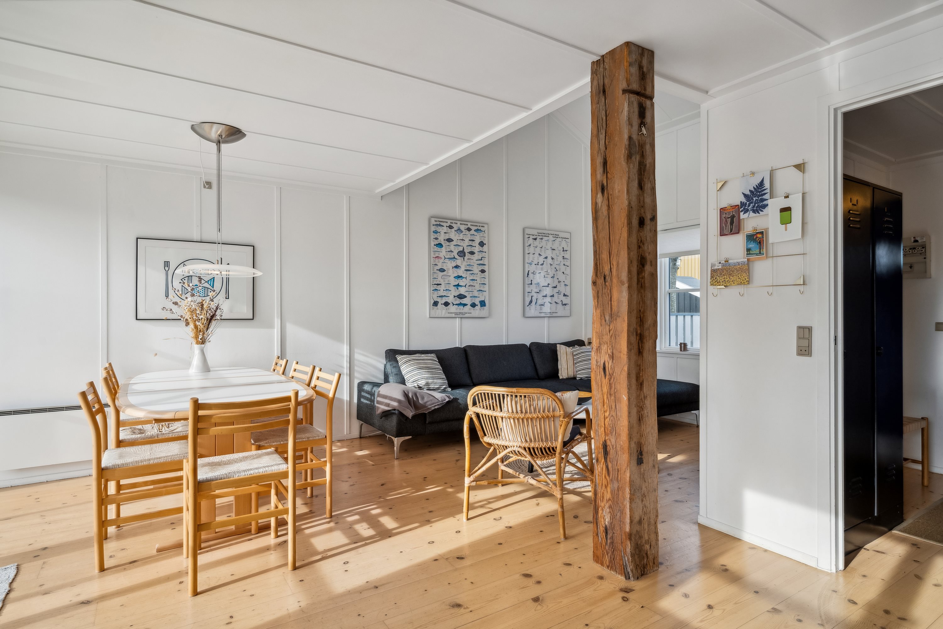 Fremhævet spisestue billede i fuldskærmstilstand. Billede af Øerkrogvejen 2, 656., 8400 Ebeltoft