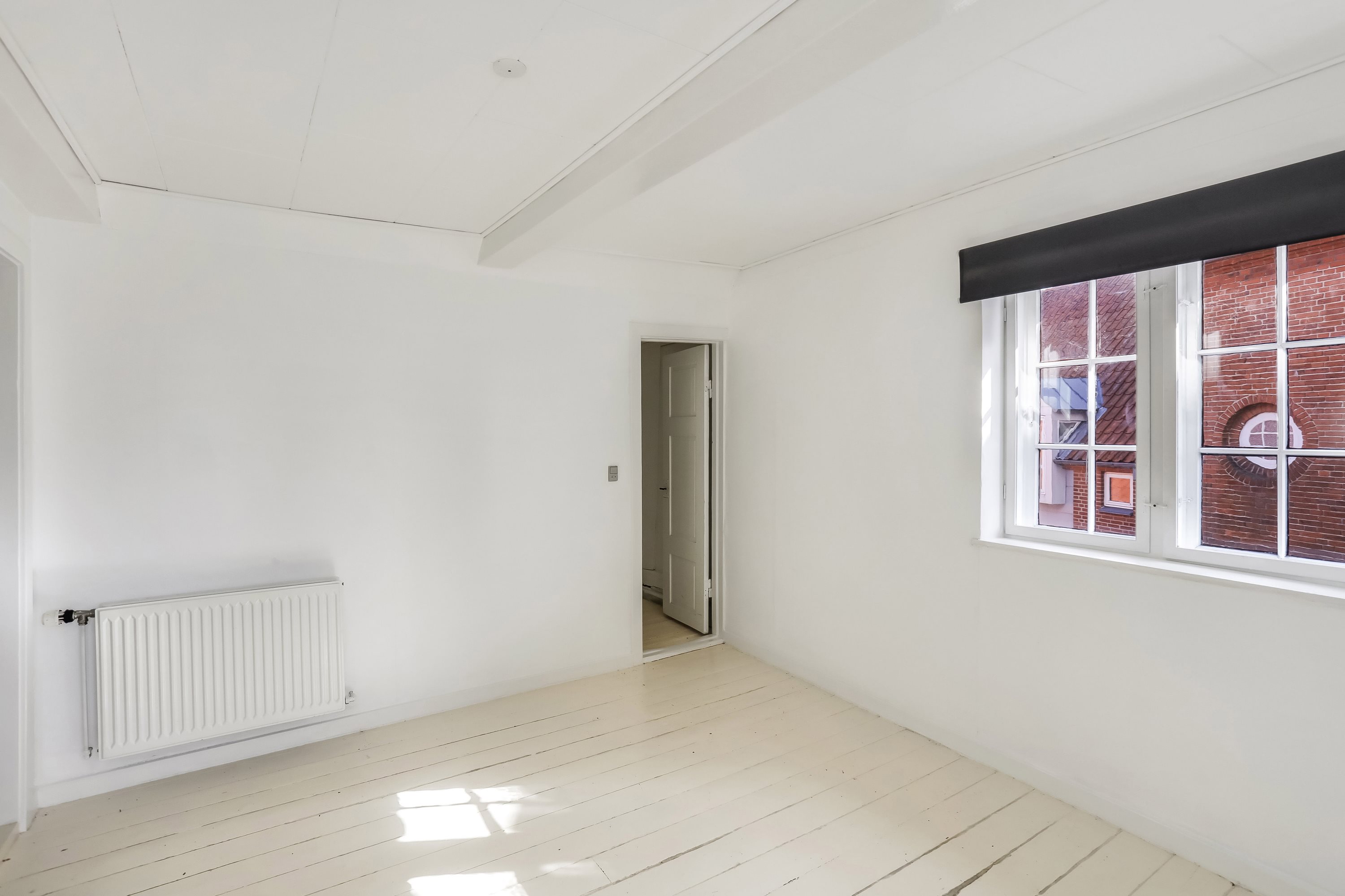 Fremhævet værelse billede i fuldskærmstilstand. Billede af Sortebr. Kirke Stræde 7, 8800 Viborg