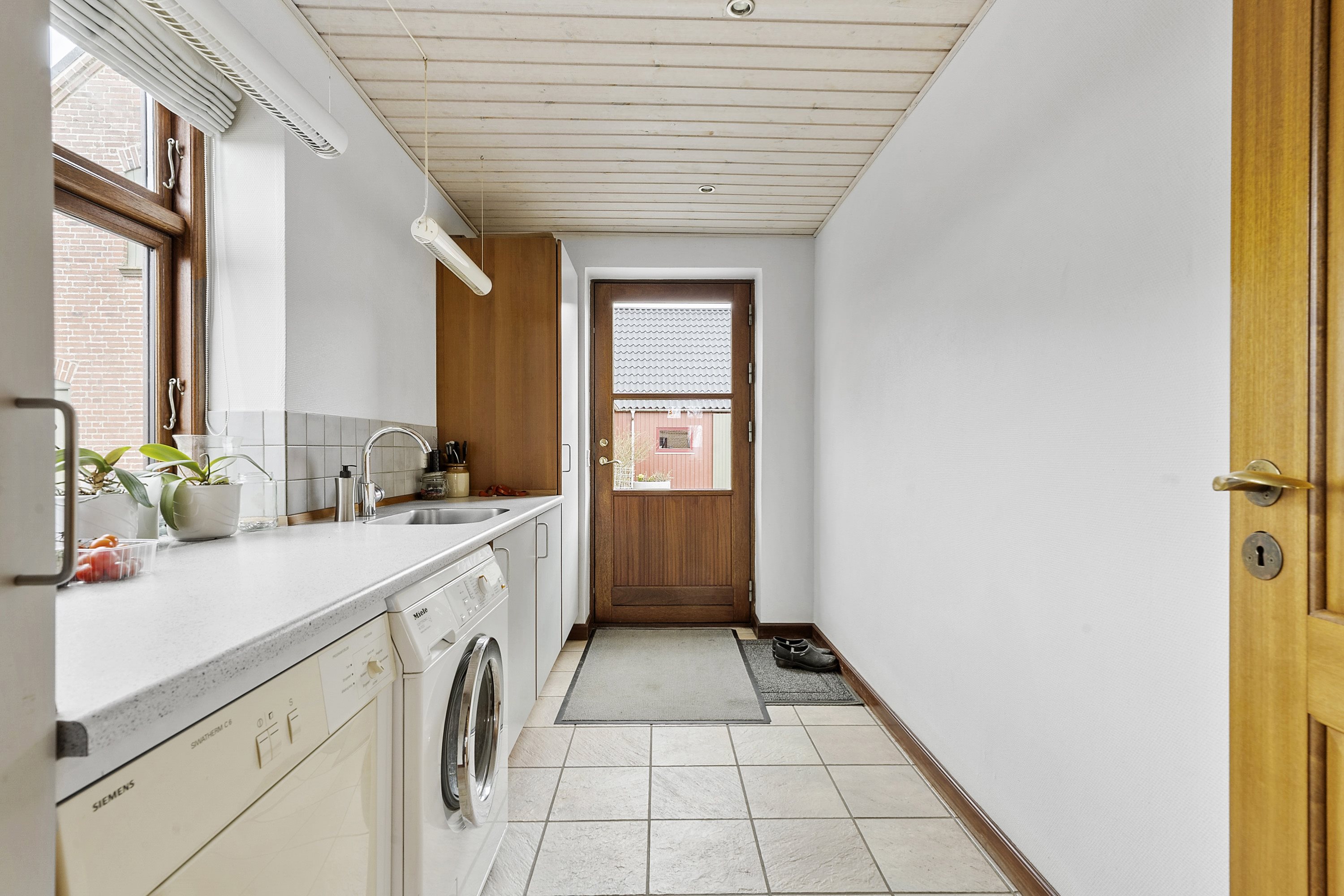 Miniaturebillede 2: værelse. Billede af Mosbjergvej 5, Gangsted, 8732 Hovedgård