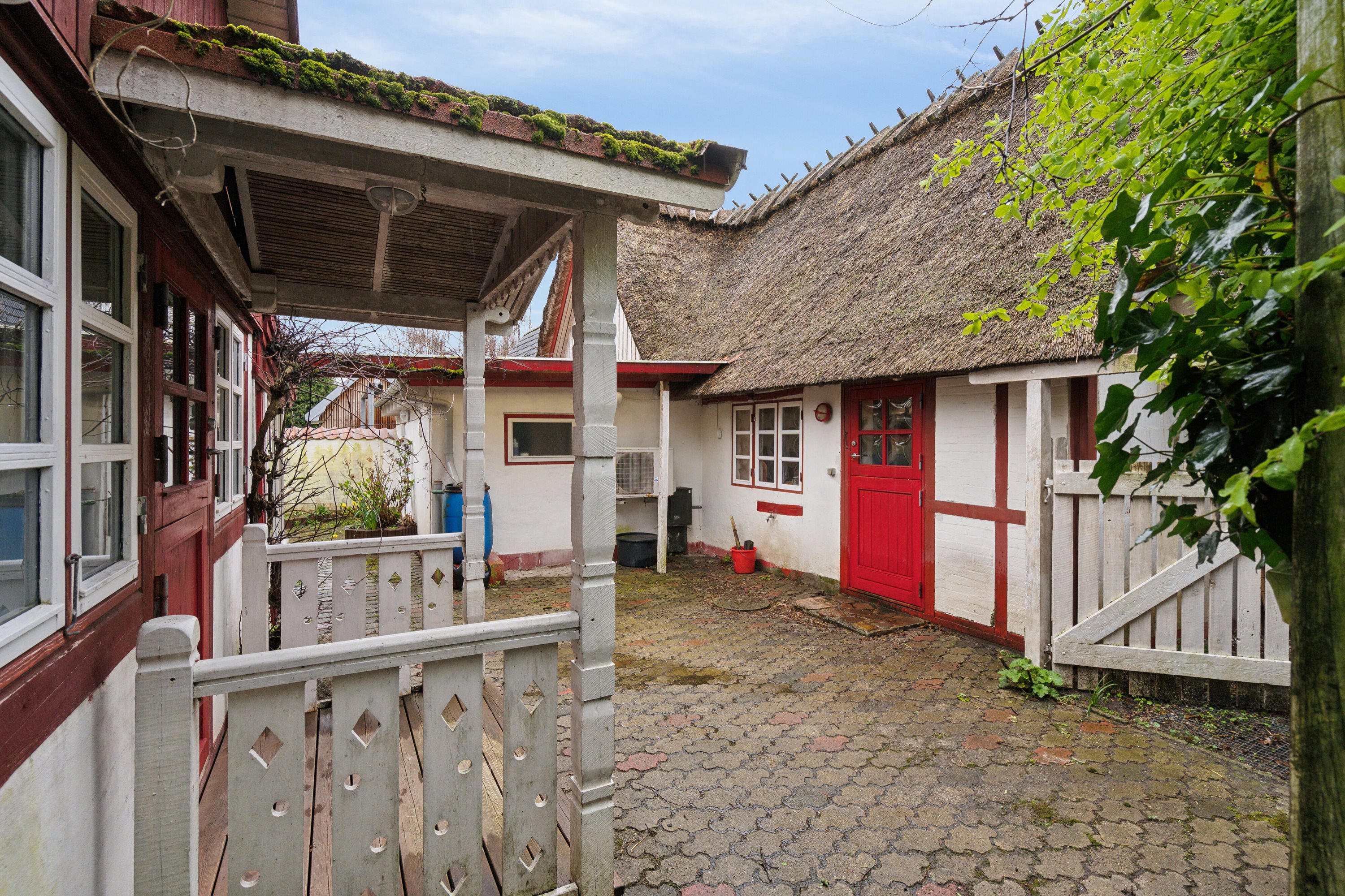 Fremhævet udendørs billede i fuldskærmstilstand. Billede af Dræbyvej 11, 5330 Munkebo