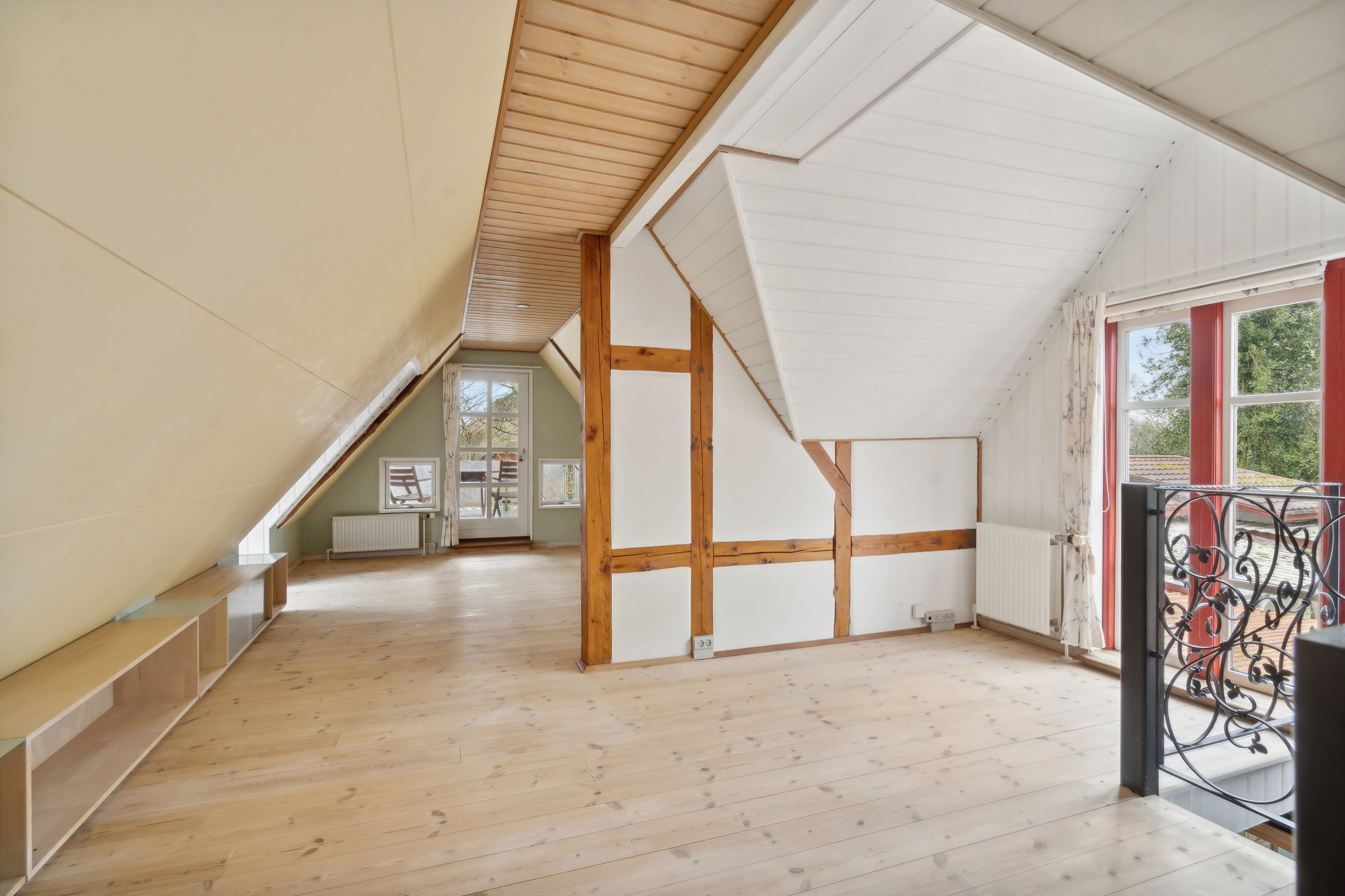 Fremhævet stue billede i fuldskærmstilstand. Billede af Dræbyvej 11, 5330 Munkebo