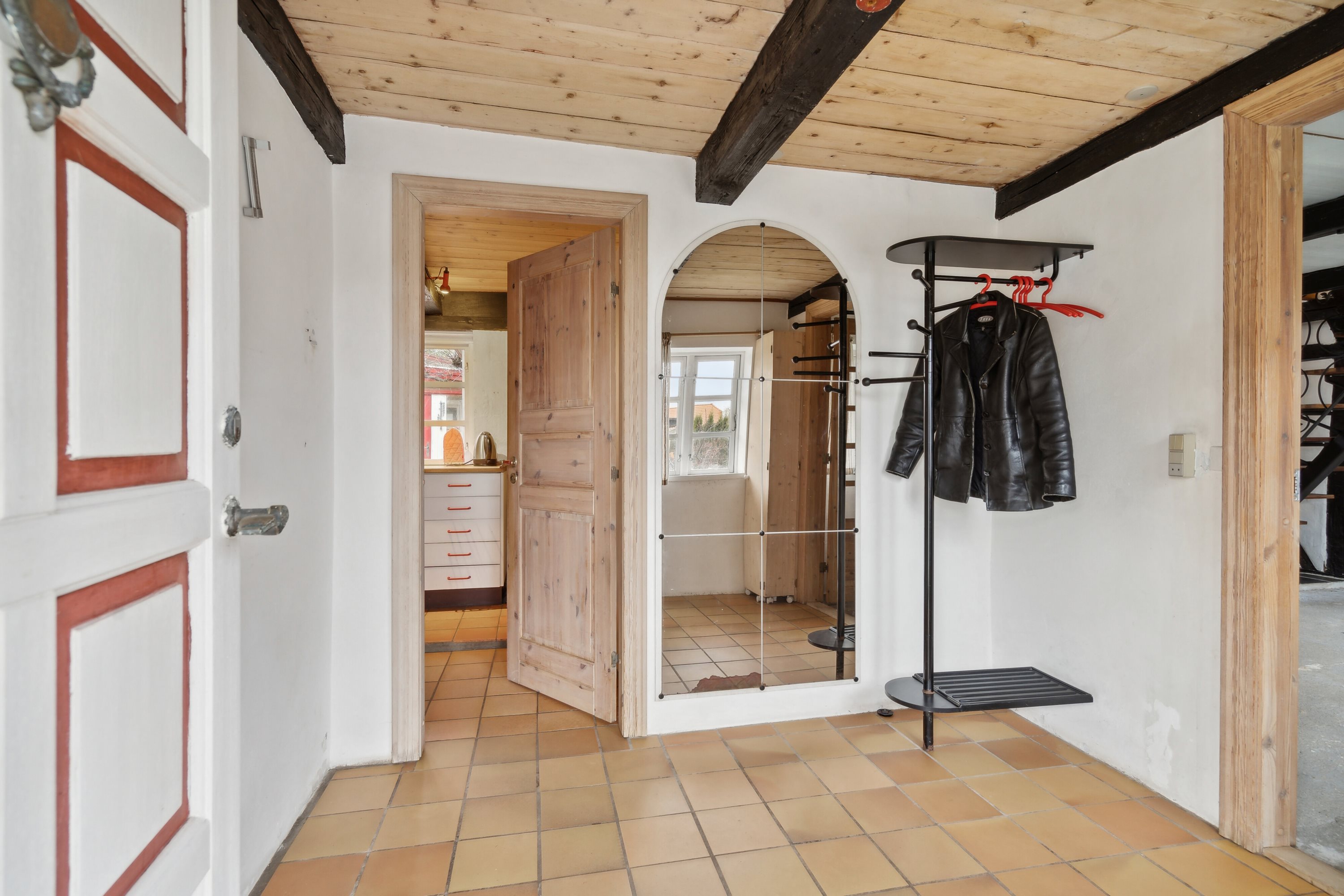 Miniaturebillede 1: værelse. Billede af Dræbyvej 11, 5330 Munkebo