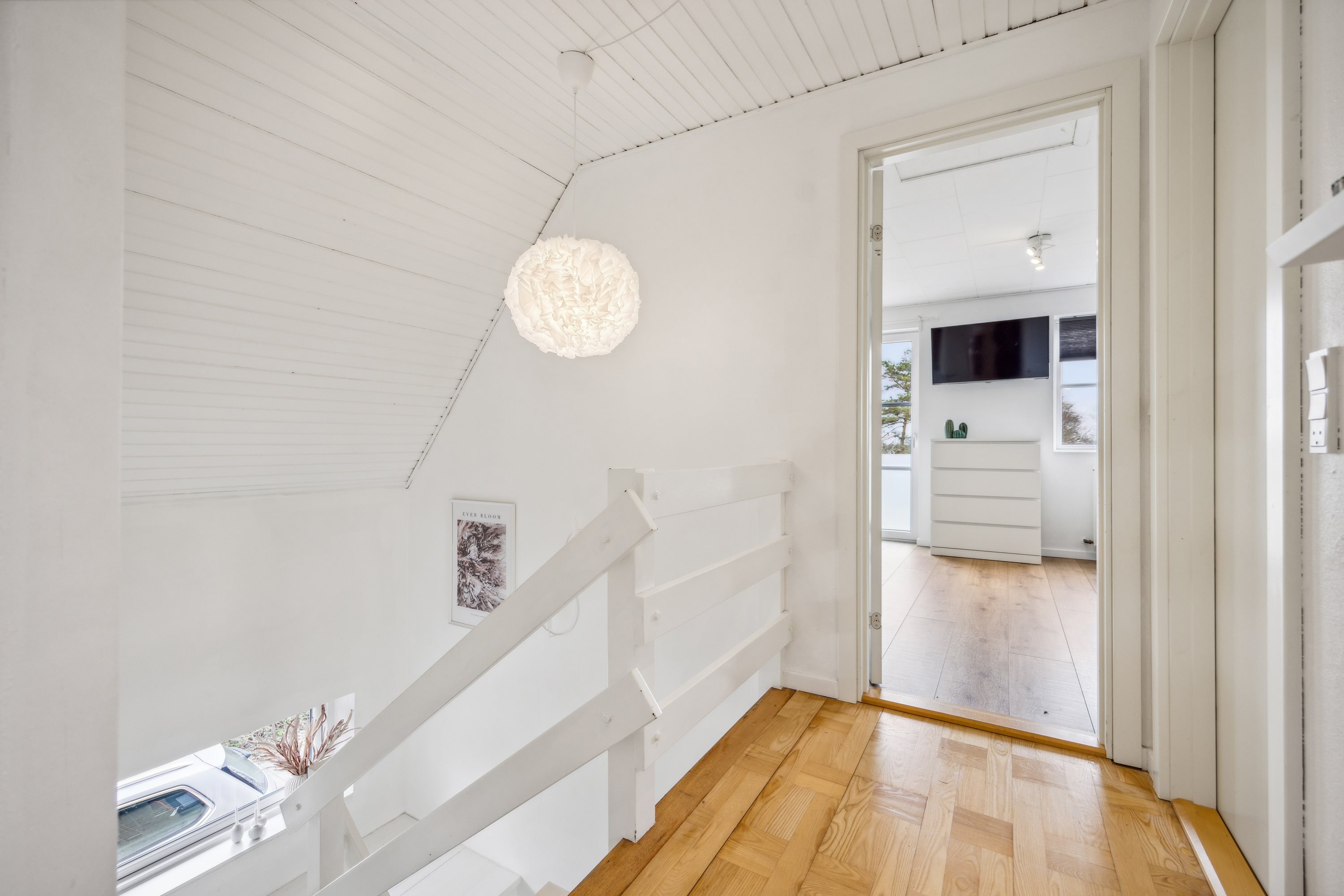 Fremhævet gang billede i fuldskærmstilstand. Billede af Lindevej 2, 9460 Brovst