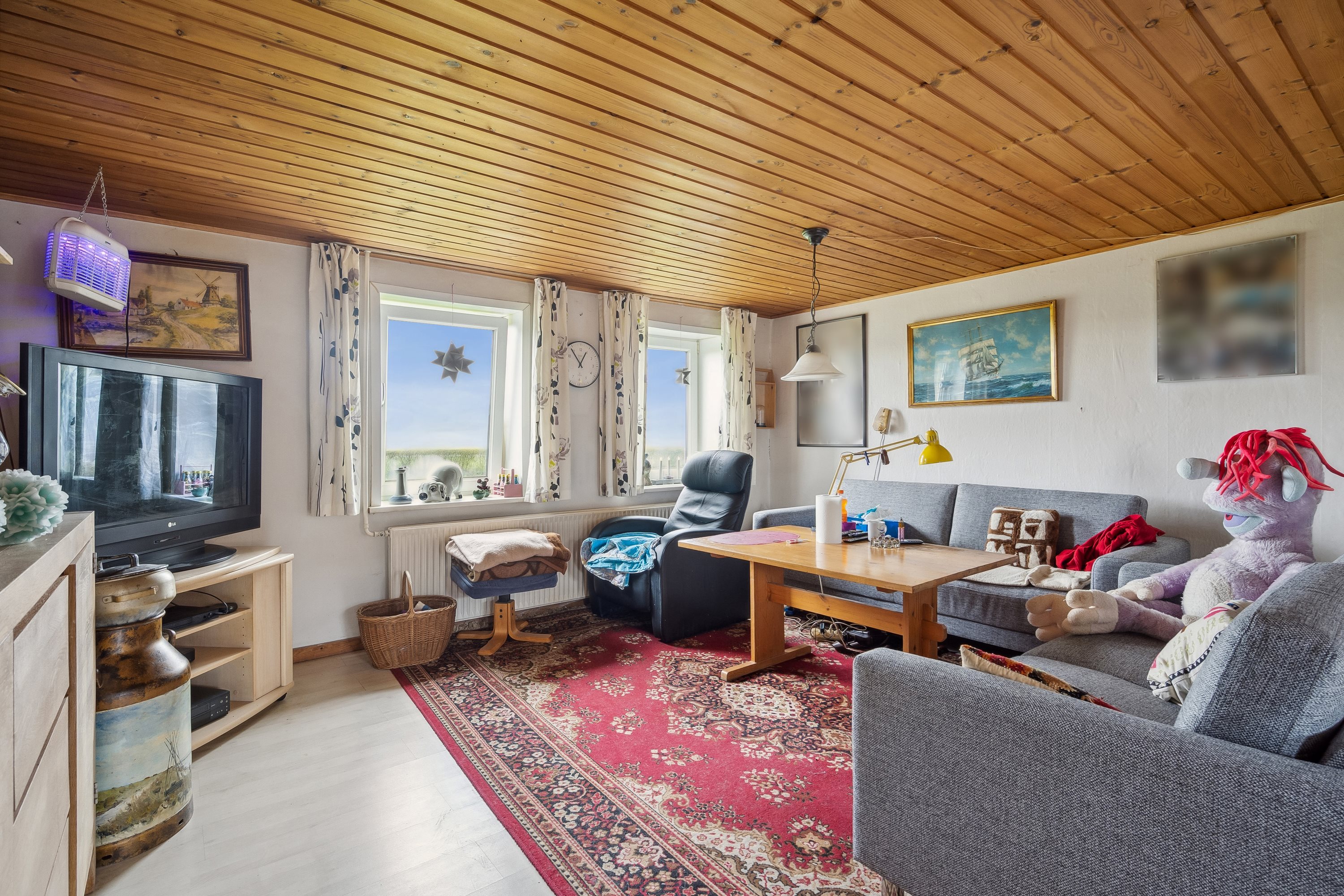 Fremhævet stue billede i fuldskærmstilstand. Billede af Hadsundvej 79, Als, 9560 Hadsund