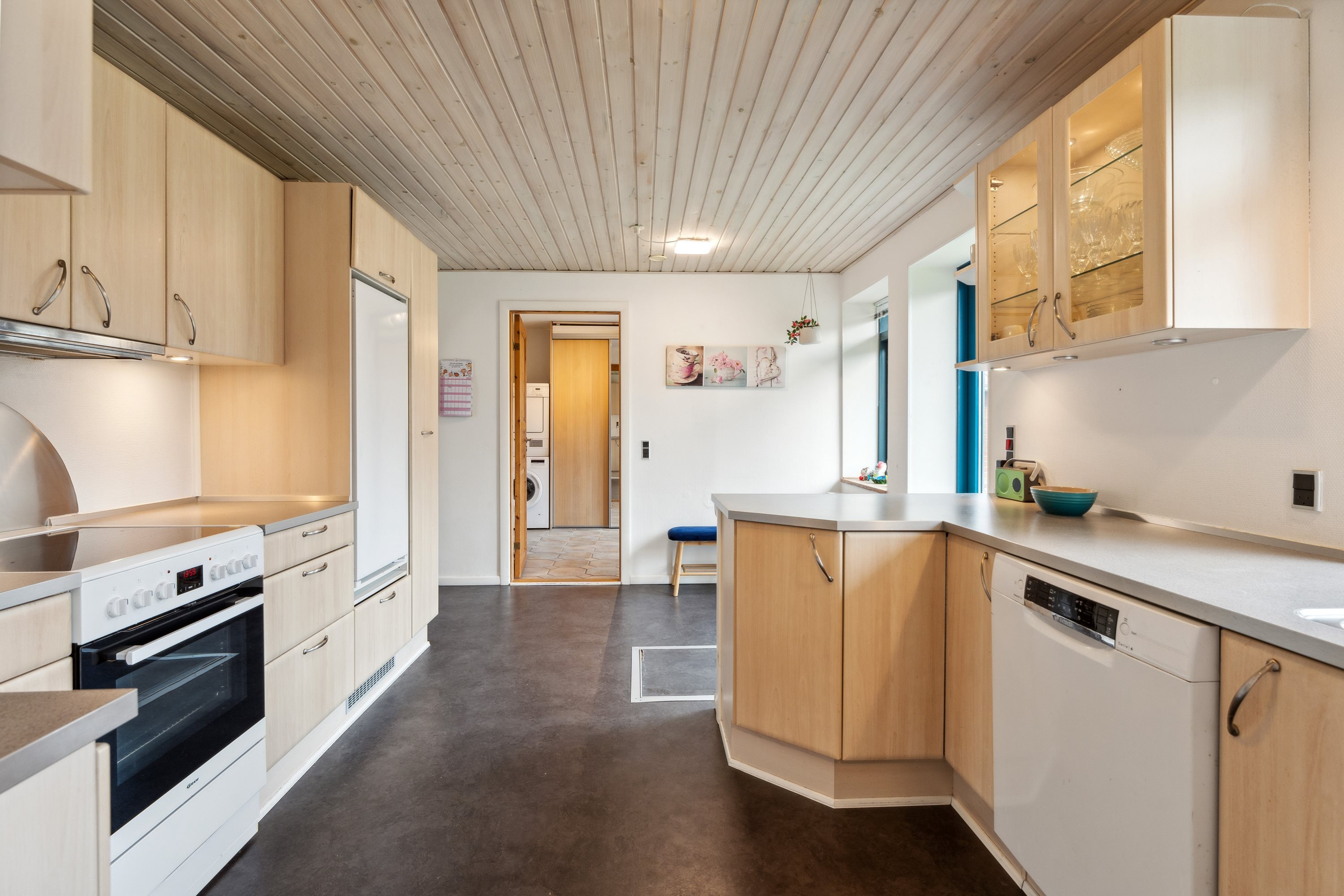 Fremhævet køkken billede i fuldskærmstilstand. Billede af Brandstrupvej 12, 8840 Rødkærsbro