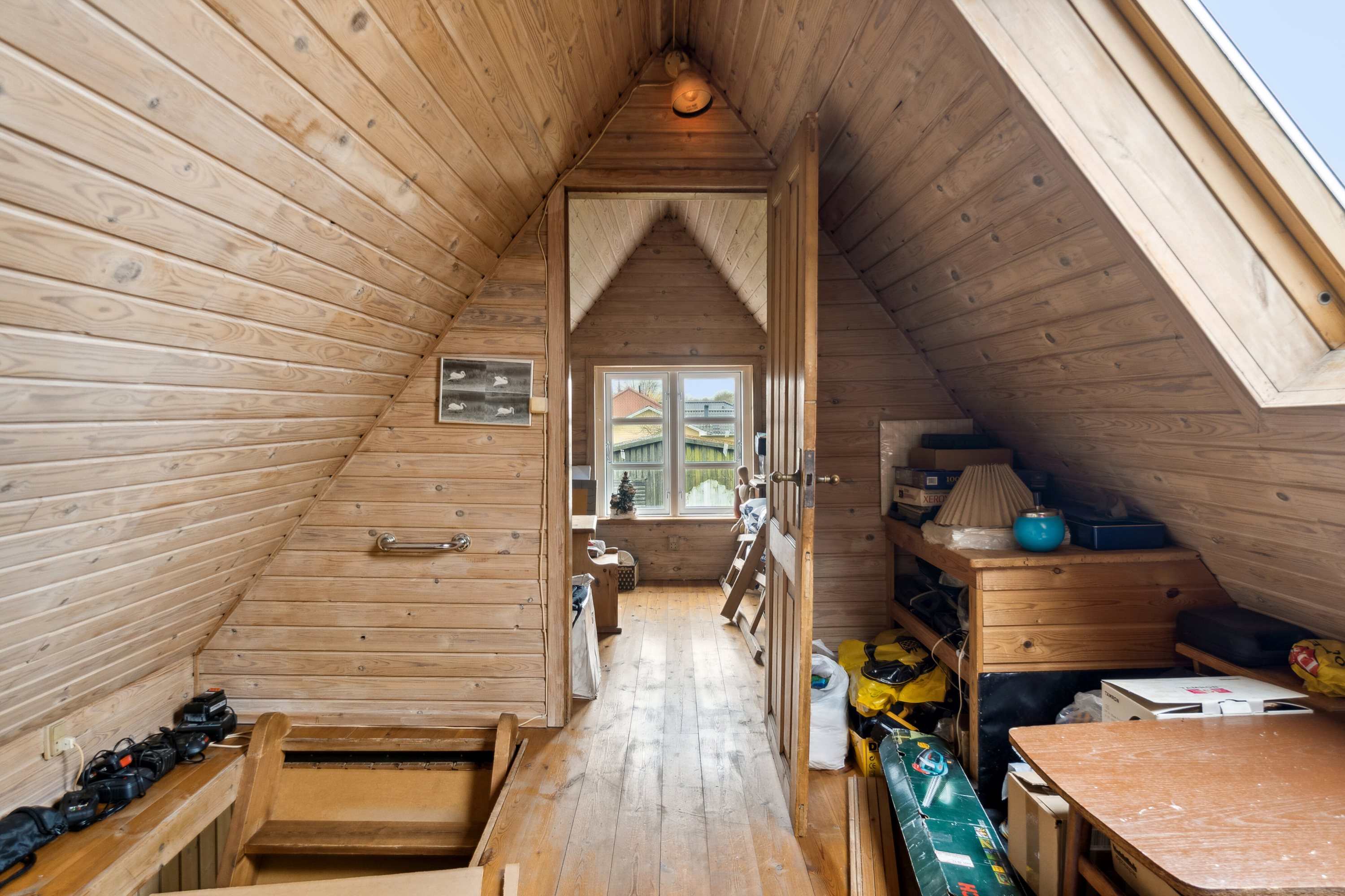 Fremhævet loftrum billede i fuldskærmstilstand. Billede af Grønlandsvej 8, Halsskov, 4220 Korsør