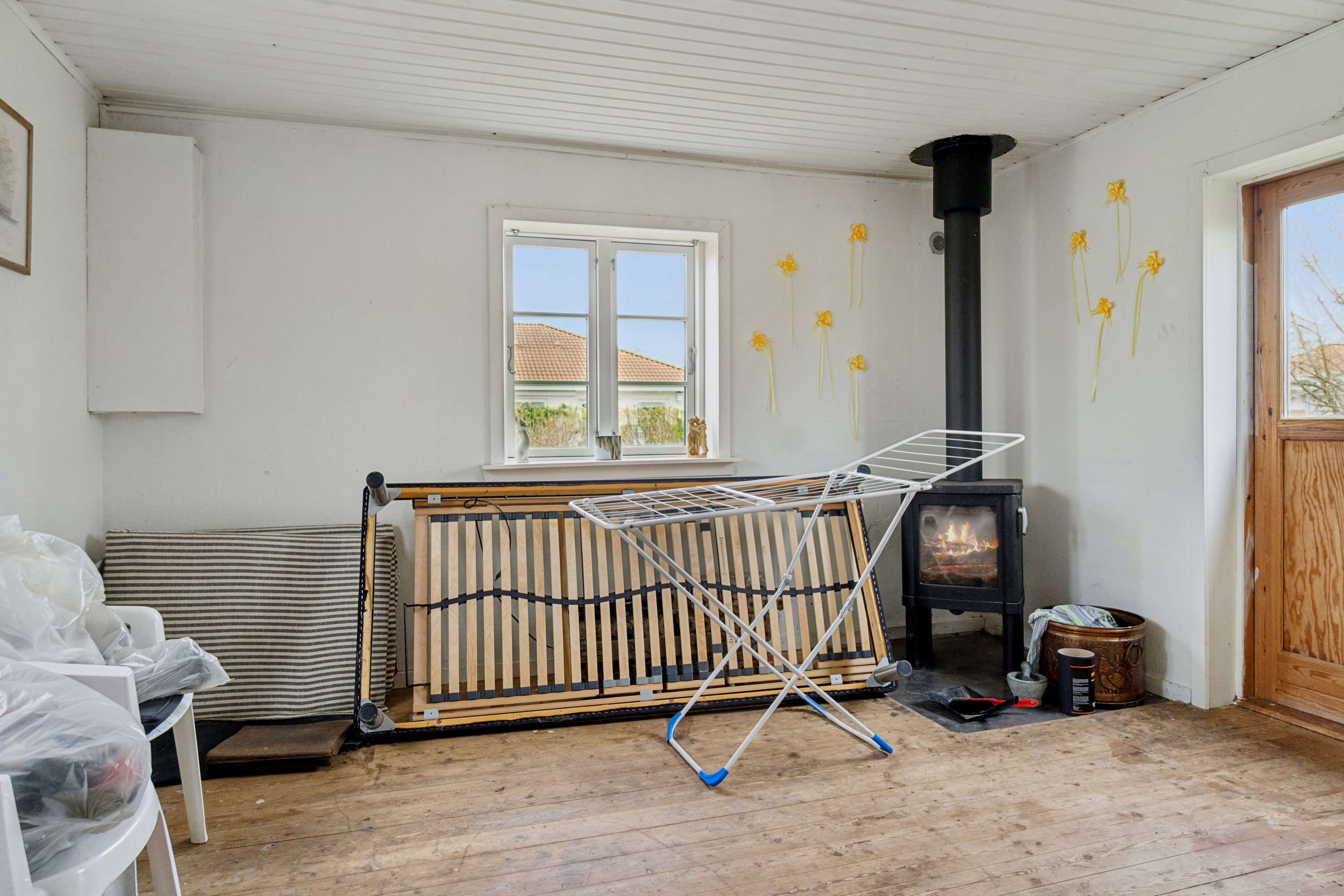 Fremhævet stue billede i fuldskærmstilstand. Billede af Grønlandsvej 8, Halsskov, 4220 Korsør