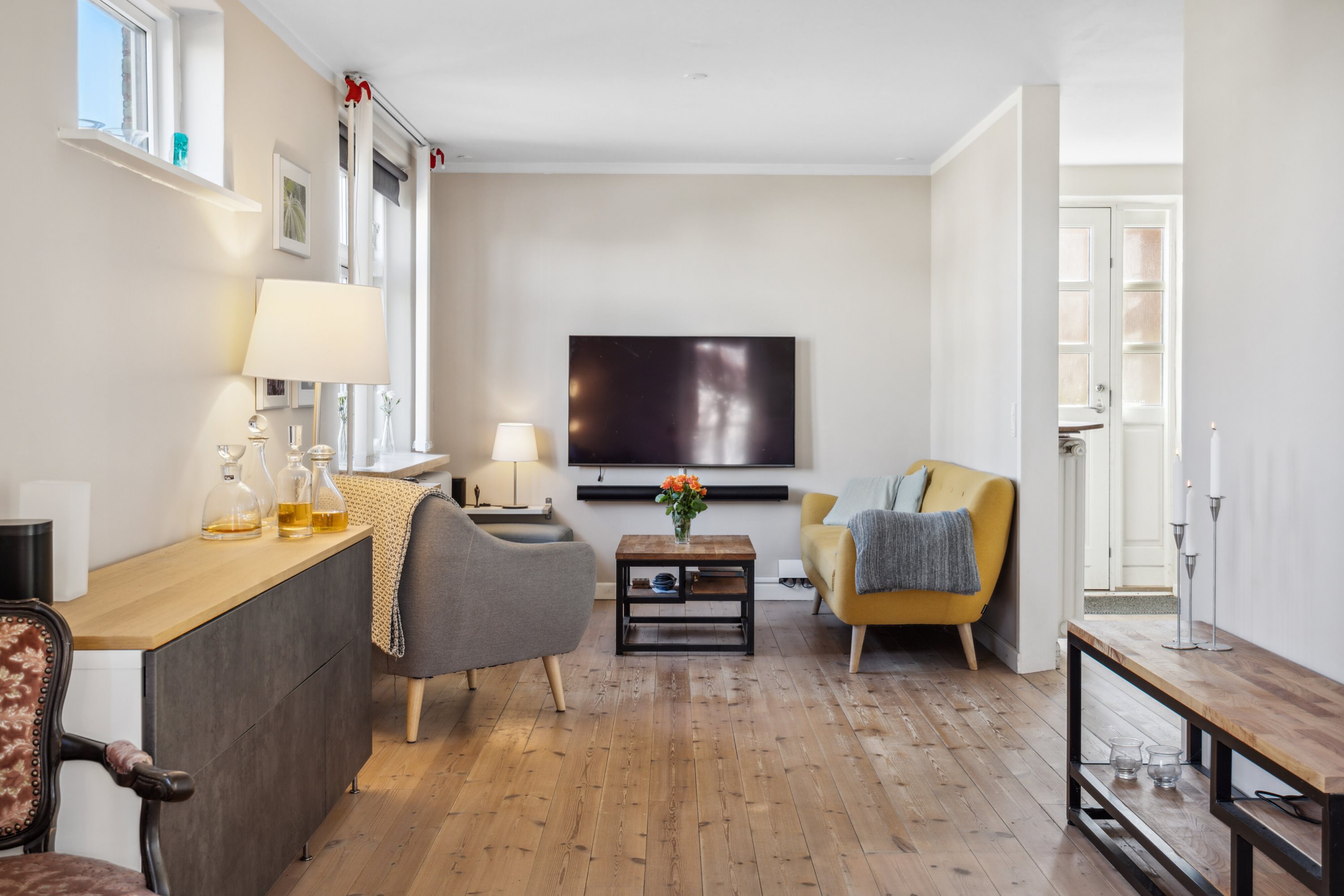 Fremhævet stue billede i fuldskærmstilstand. Billede af Lunde Bygade 53, Øster Lunde, 5450 Otterup