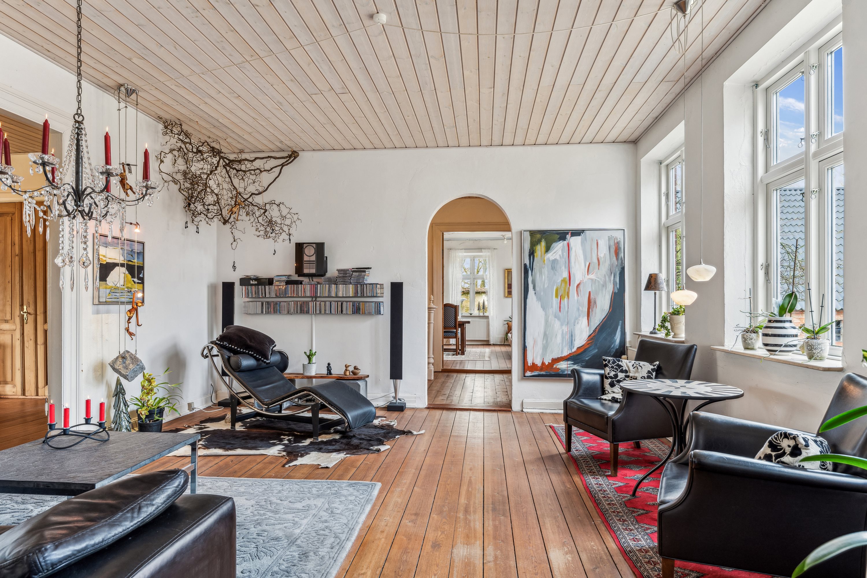 Fremhævet stue billede i fuldskærmstilstand. Billede af Randersvej 13, V Velling, 8860 Ulstrup