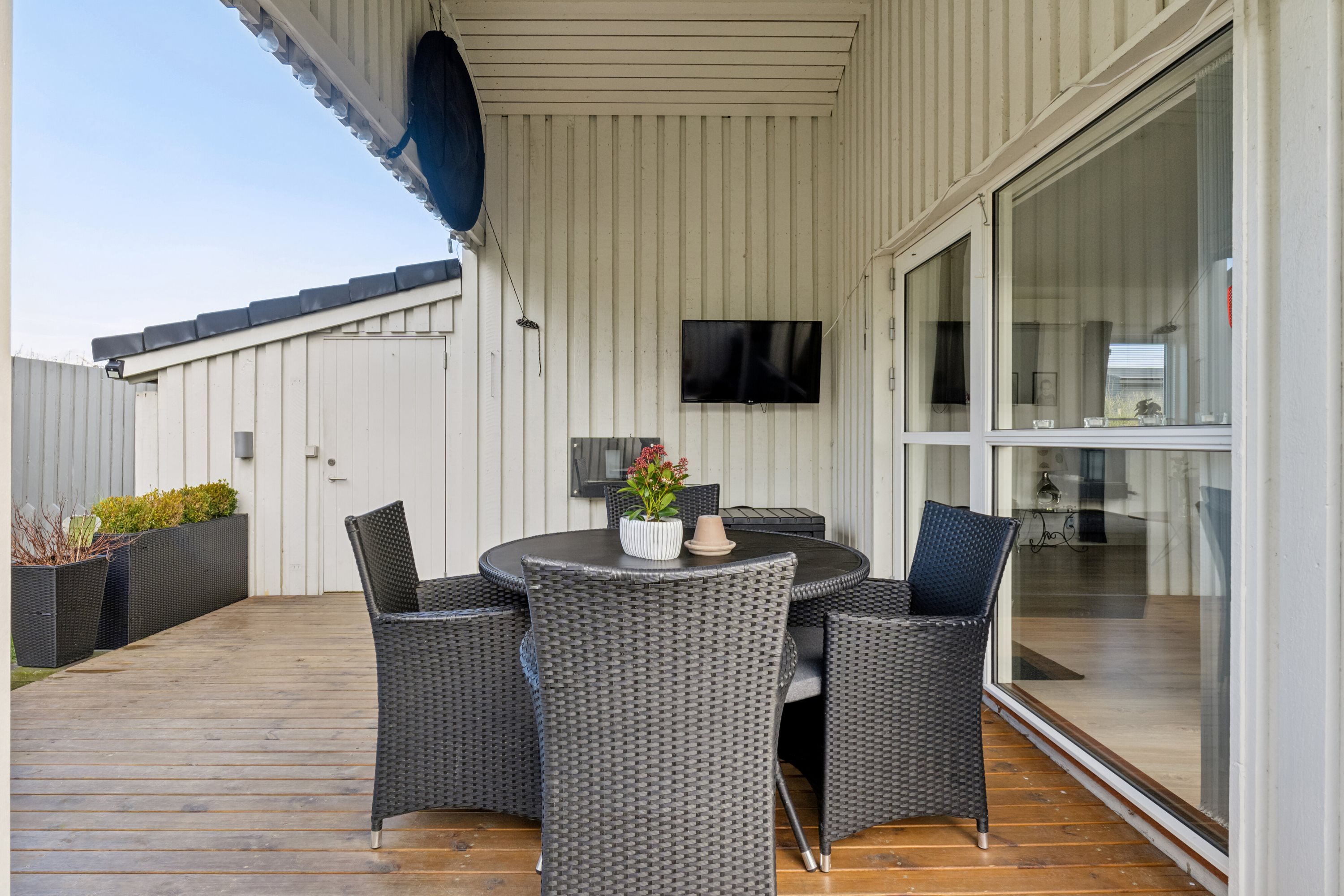 Fremhævet overdækket terrasse billede i fuldskærmstilstand. Billede af Yasmin-Rose Stien 33, Ejby, 2600 Glostrup