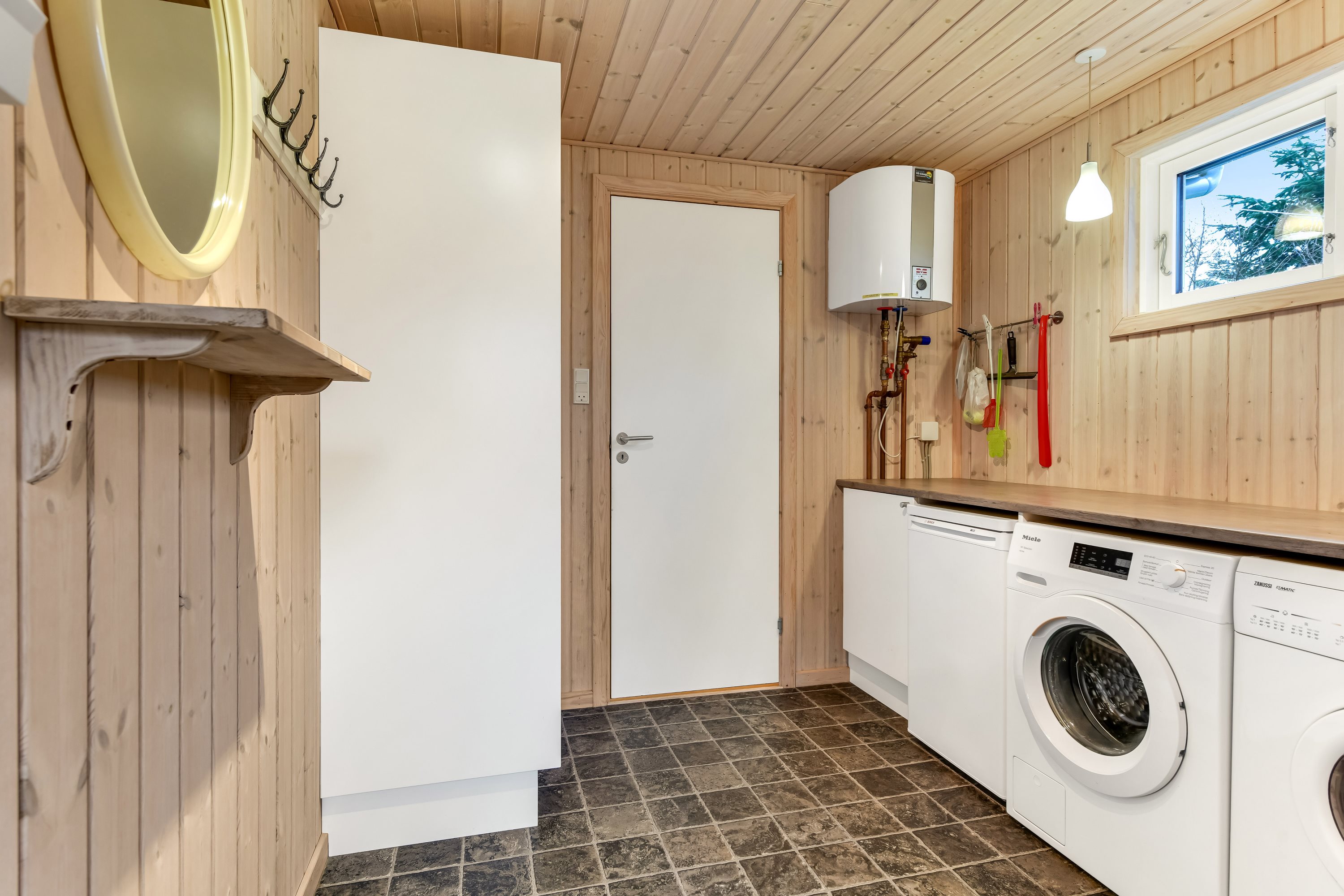 Fremhævet bryggers billede i fuldskærmstilstand. Billede af Grønnevænget 18, 6857 Blåvand