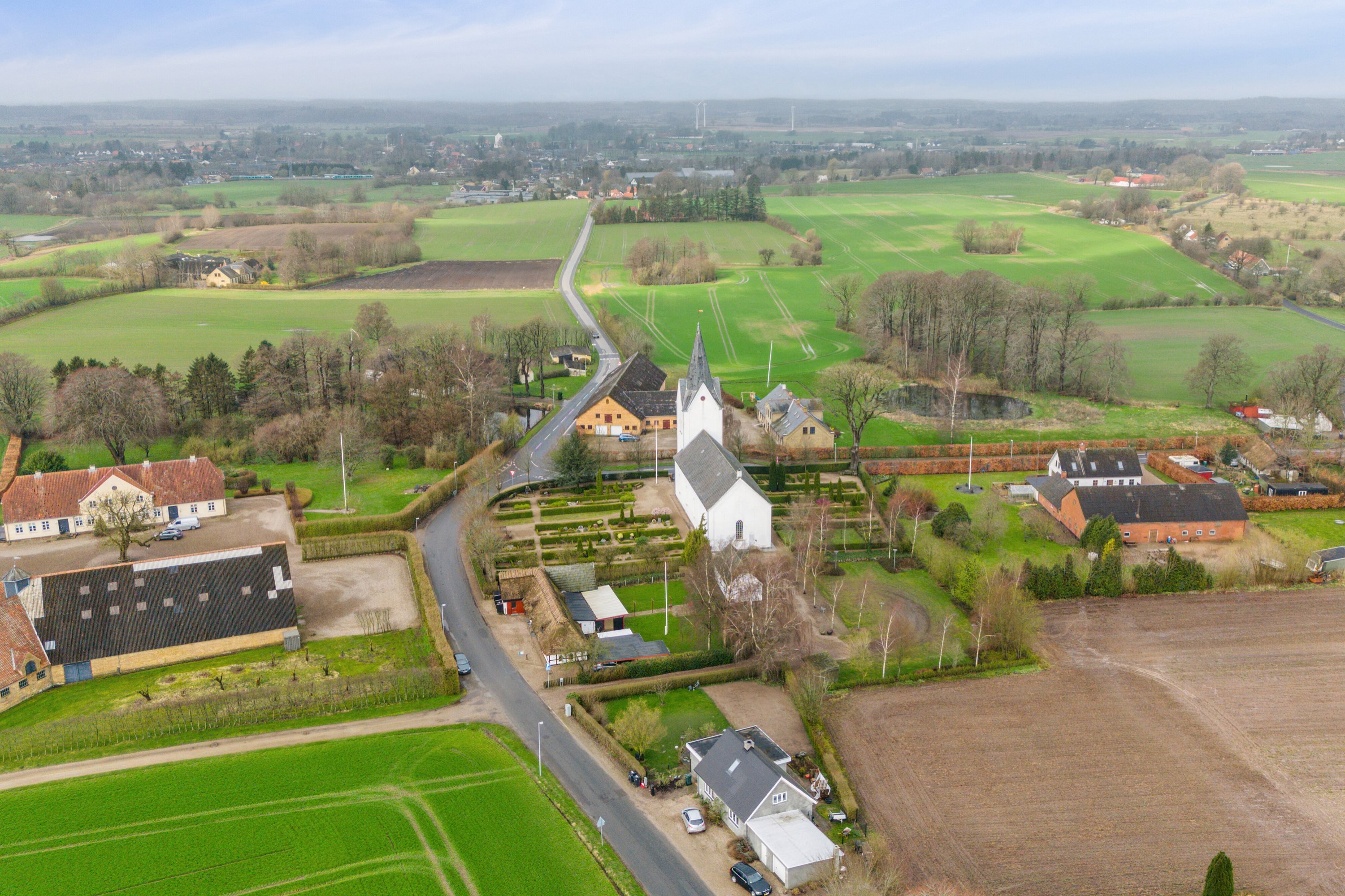 Fremhævet luftfoto billede i fuldskærmstilstand. Billede af Lundevej 1, Lunde, 5771 Stenstrup