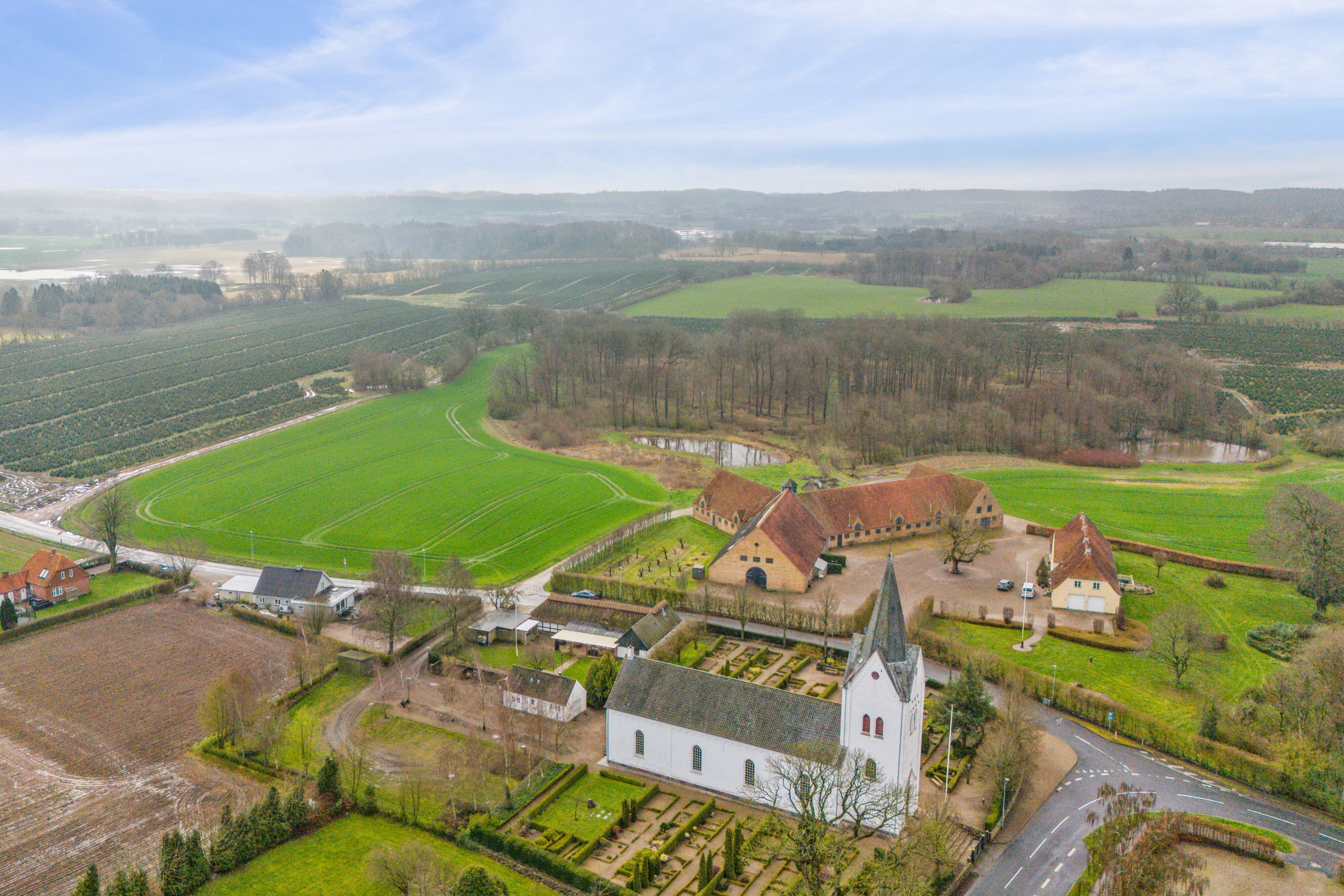 Fremhævet luftfoto billede i fuldskærmstilstand. Billede af Lundevej 1, Lunde, 5771 Stenstrup