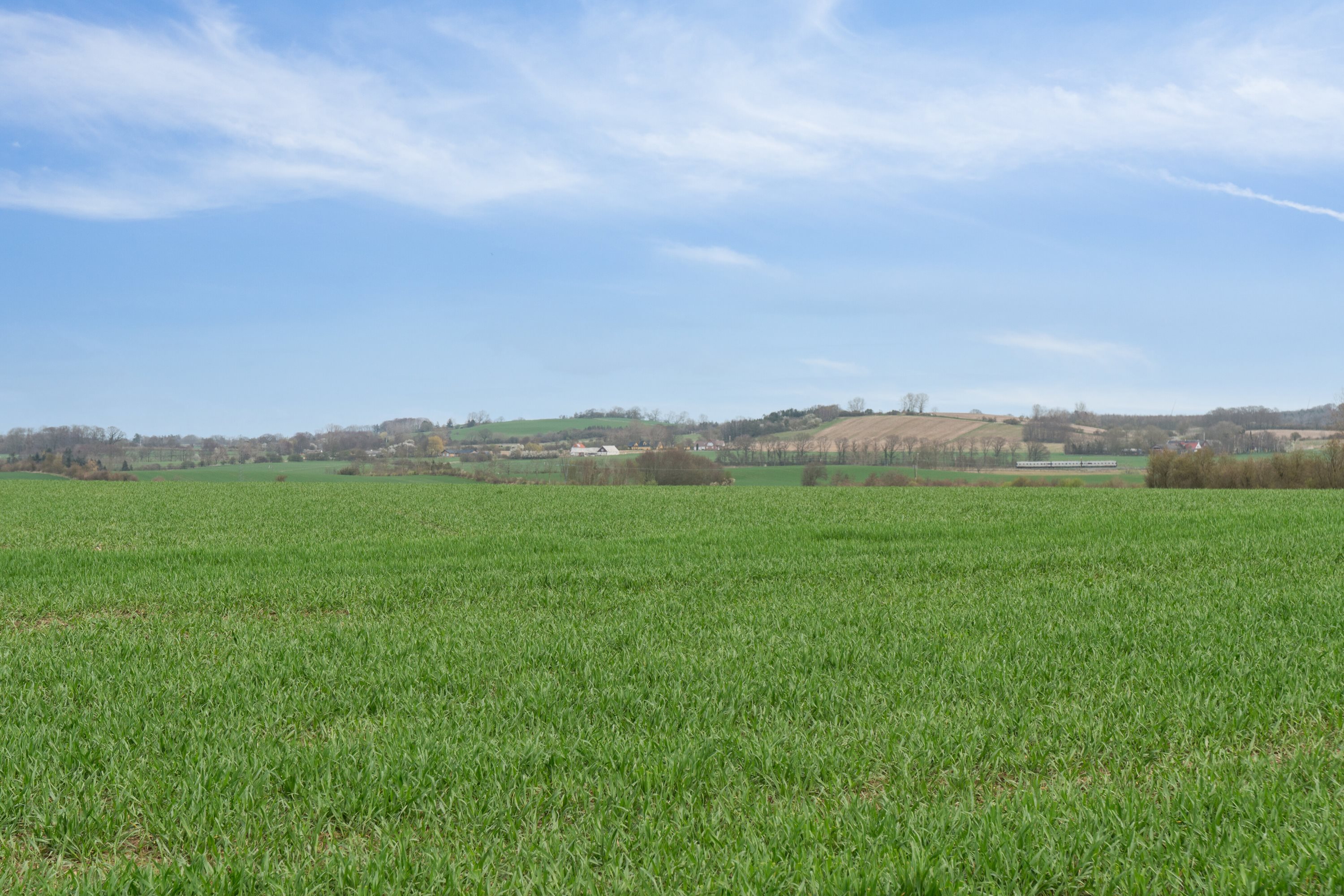 Fremhævet udendørs billede i fuldskærmstilstand. Billede af Køng Kirkevej 7a og 7b, 4750 Lundby